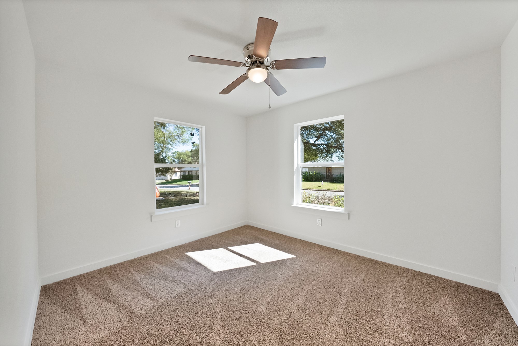 5028 Sherwood Drive