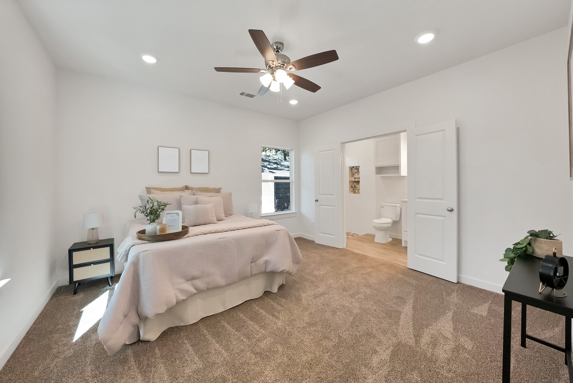 5028 Sherwood Drive