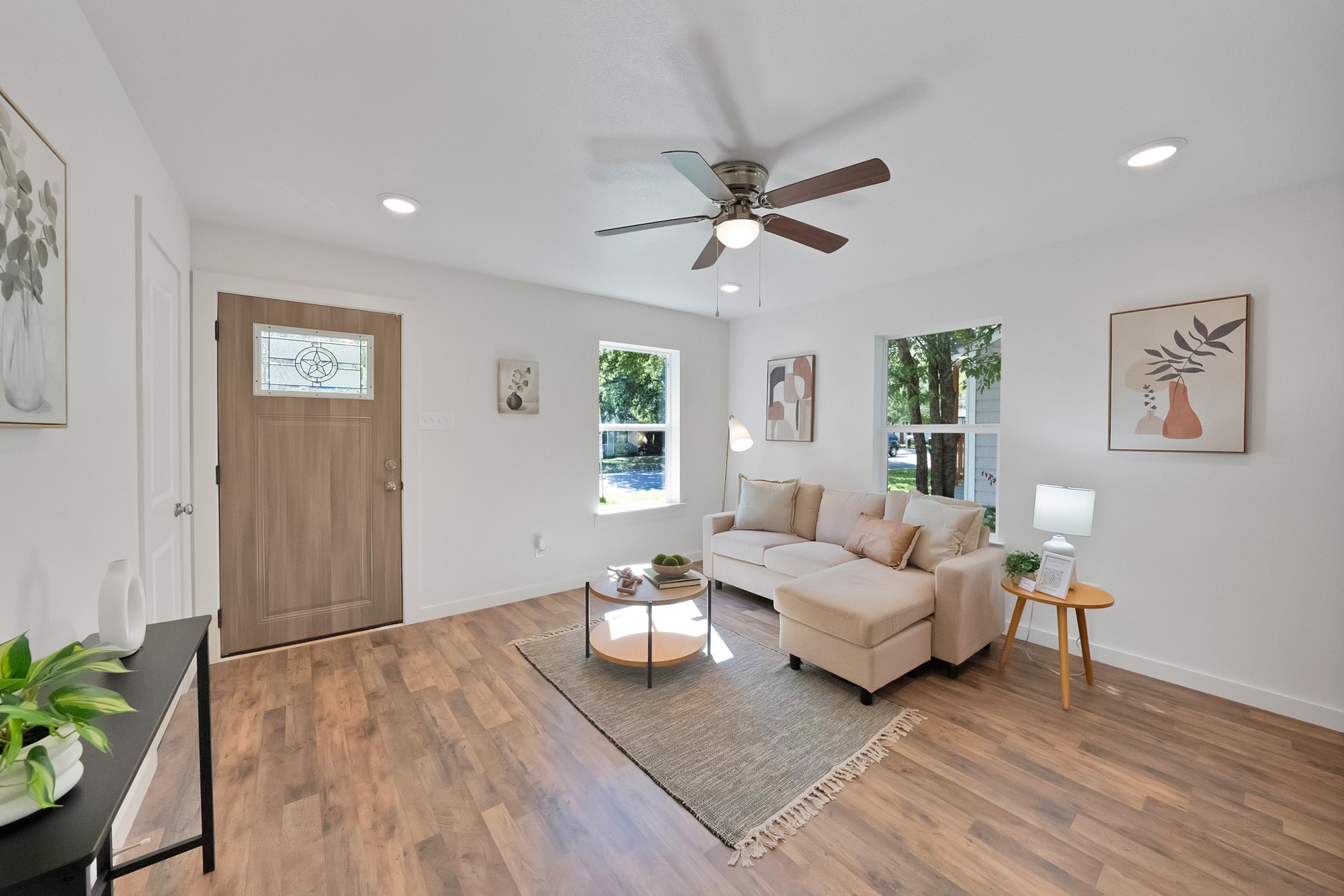 5028 Sherwood Drive