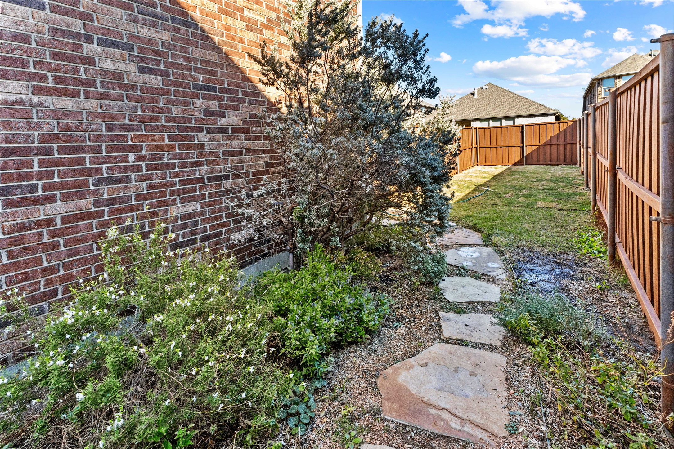 4336 Peregrine Way