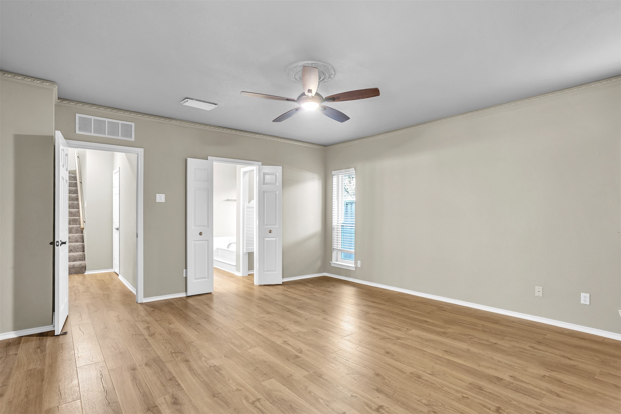 928 Tiffany Lane
