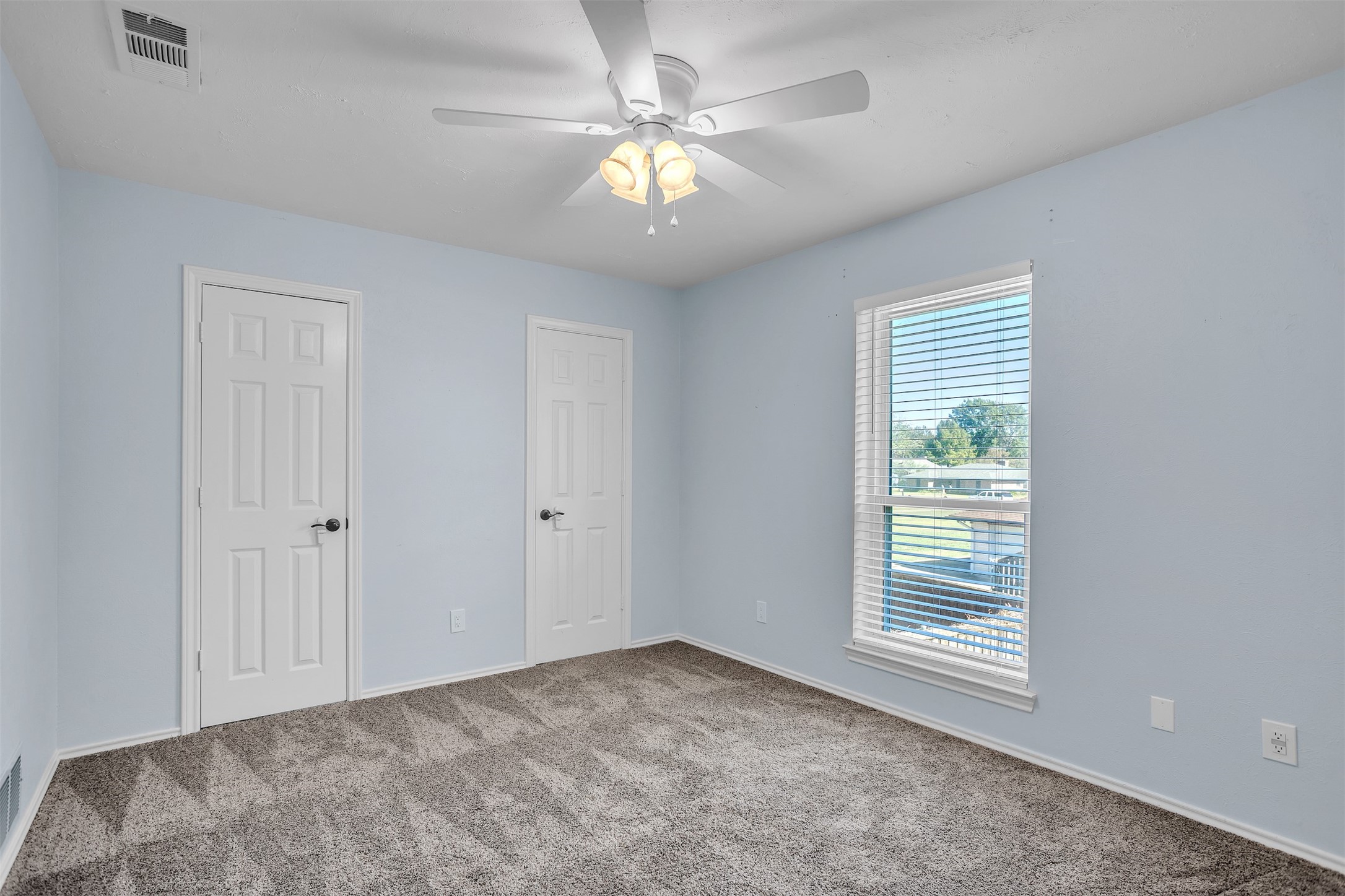 928 Tiffany Lane
