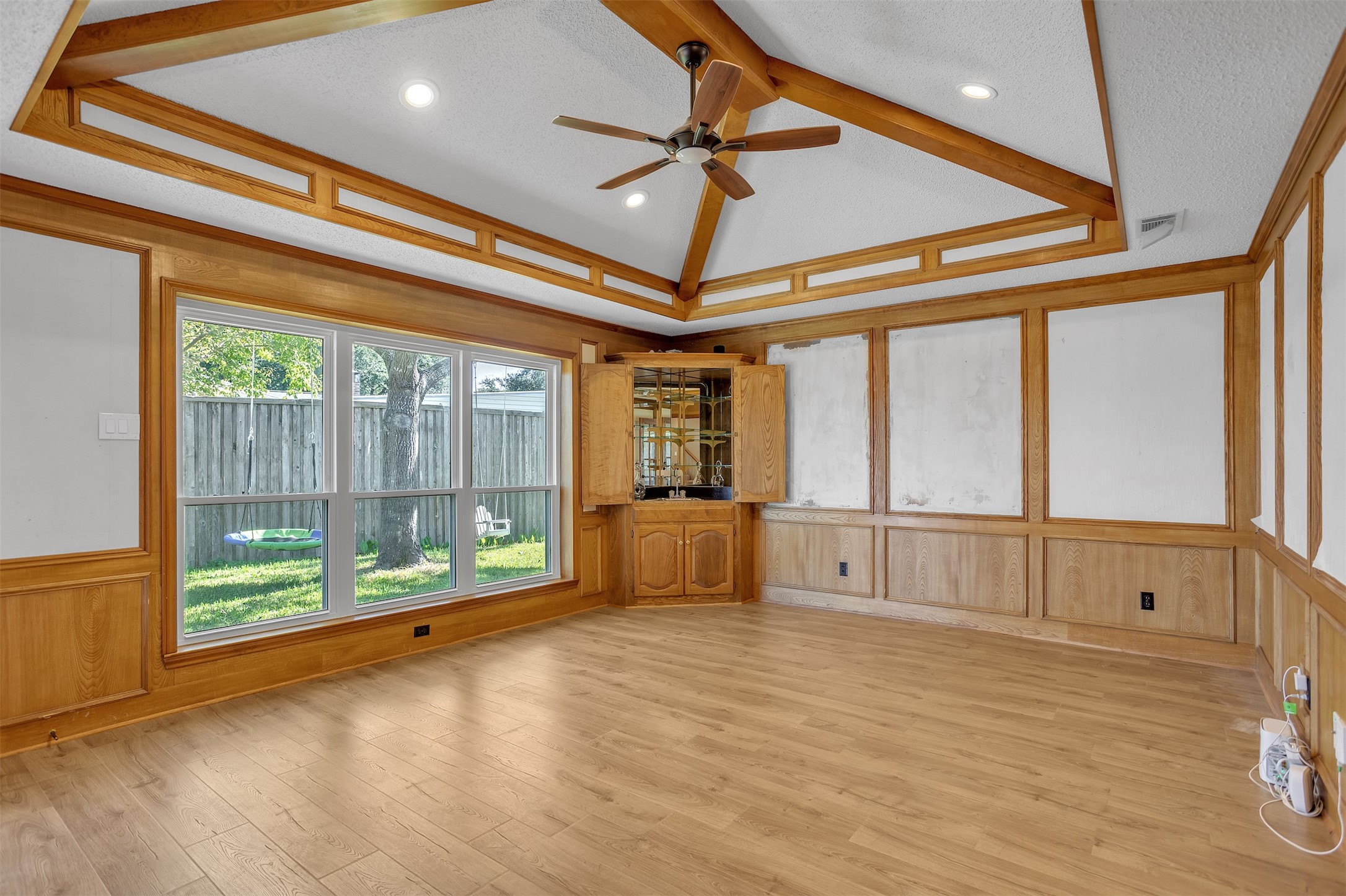928 Tiffany Lane