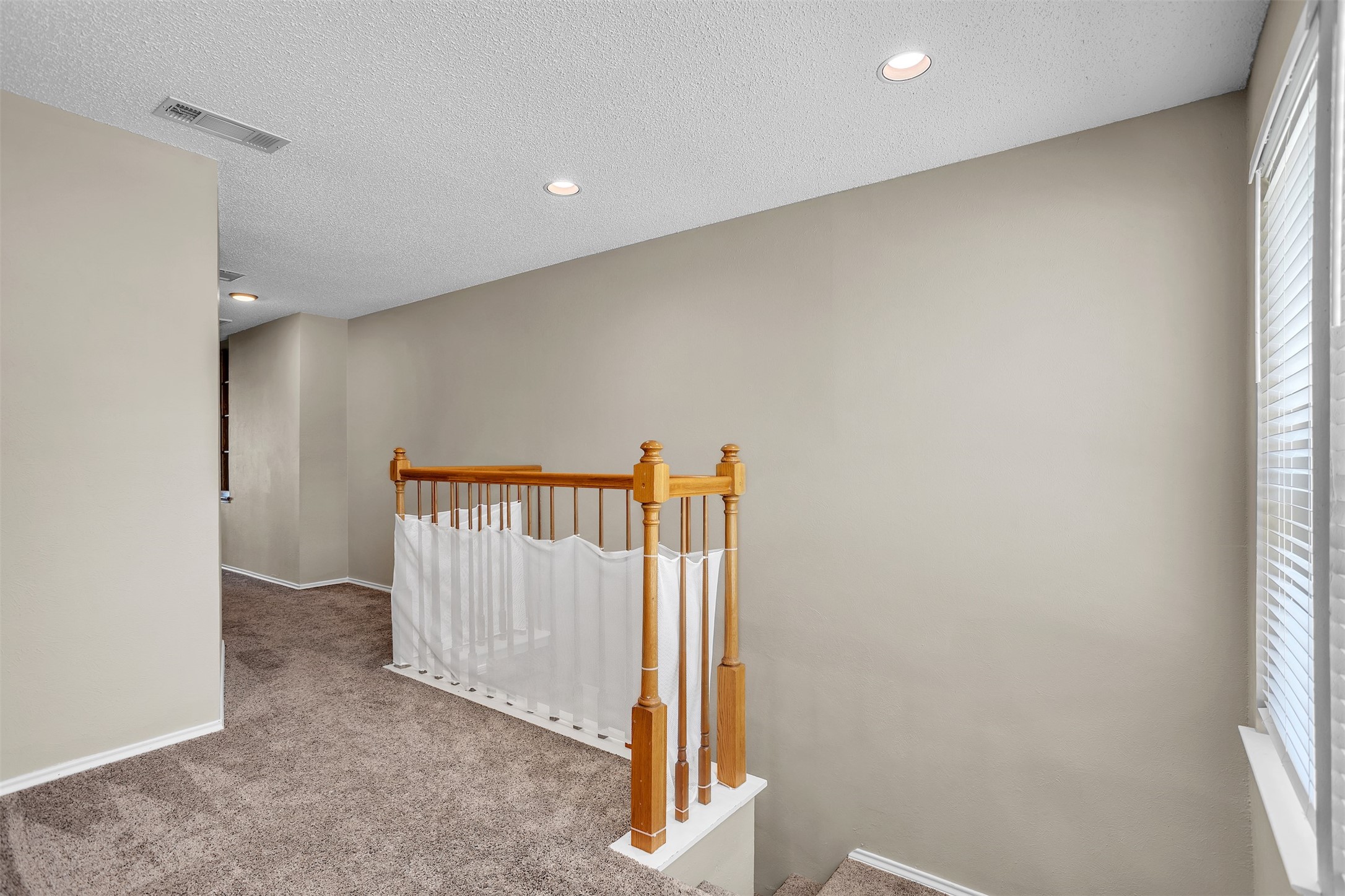 928 Tiffany Lane