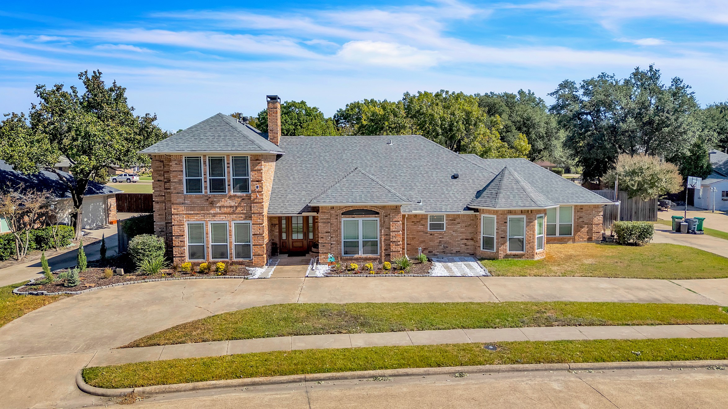 928 Tiffany Lane