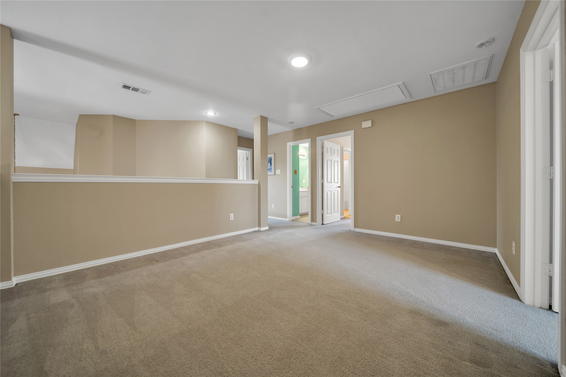 3313 Capstone Lane