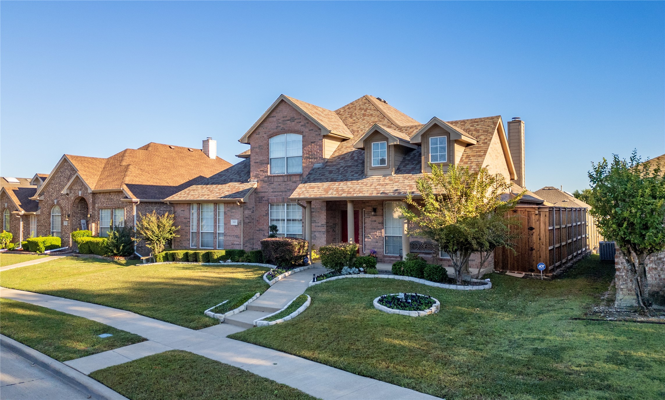 3313 Capstone Lane