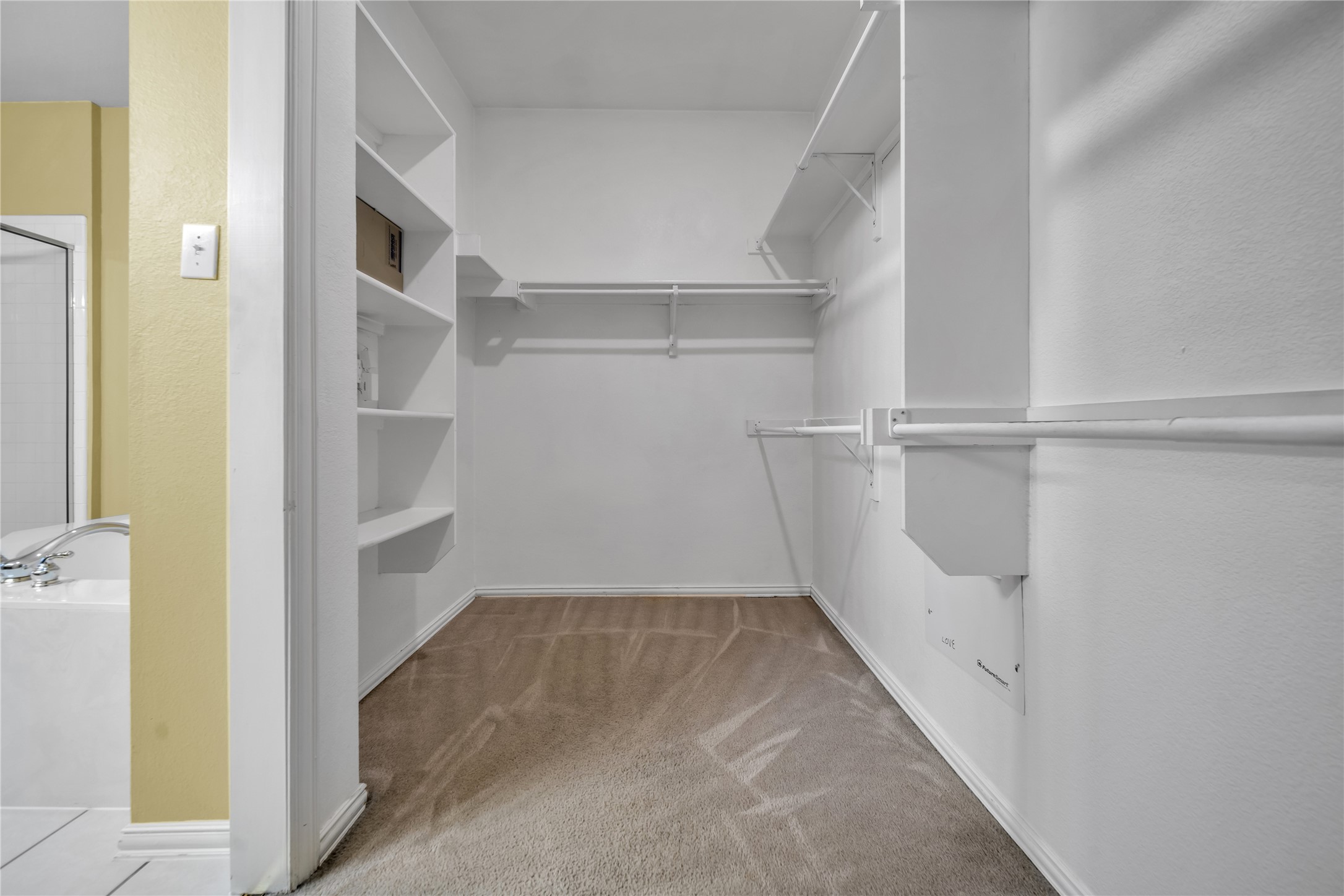 3313 Capstone Lane