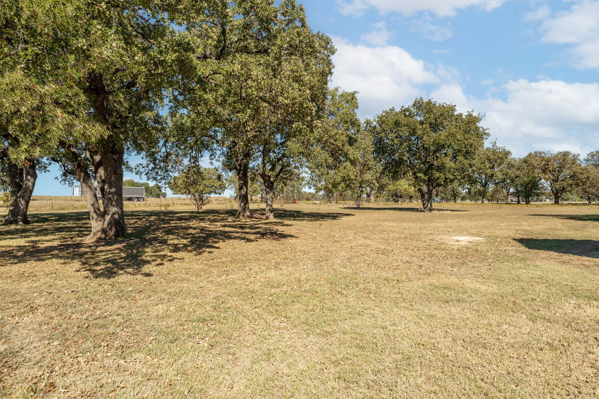 688 Private Road 1152