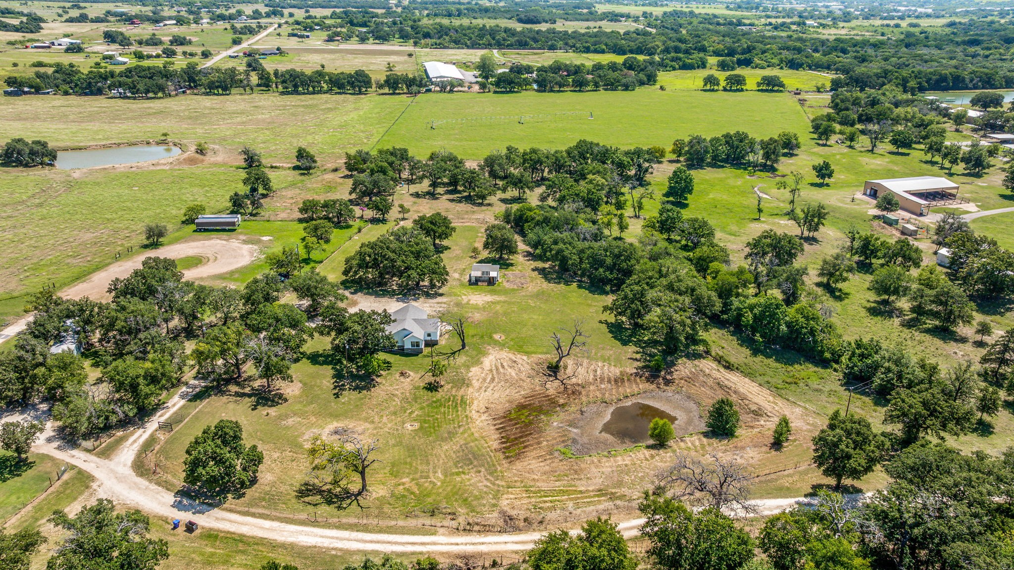 688 Private Road 1152