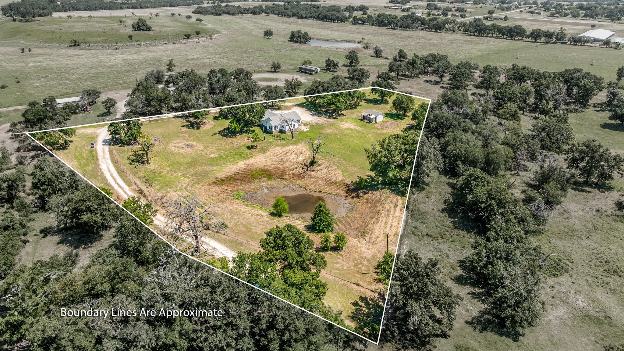 688 Private Road 1152