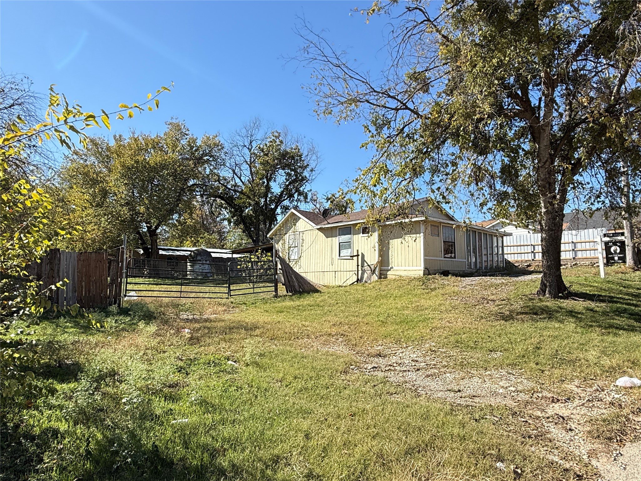 3203 NW 33rd Street