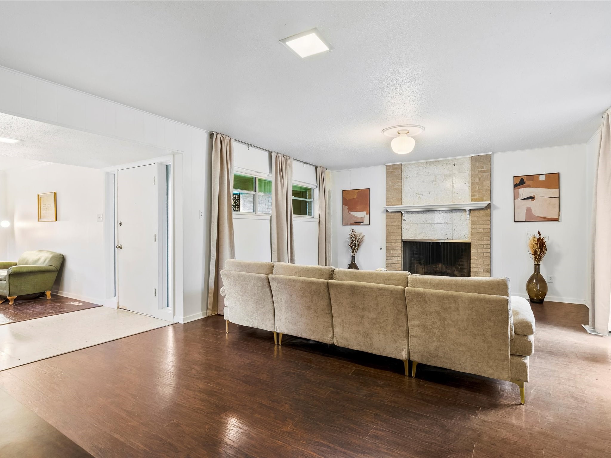 5651 Woodway Drive