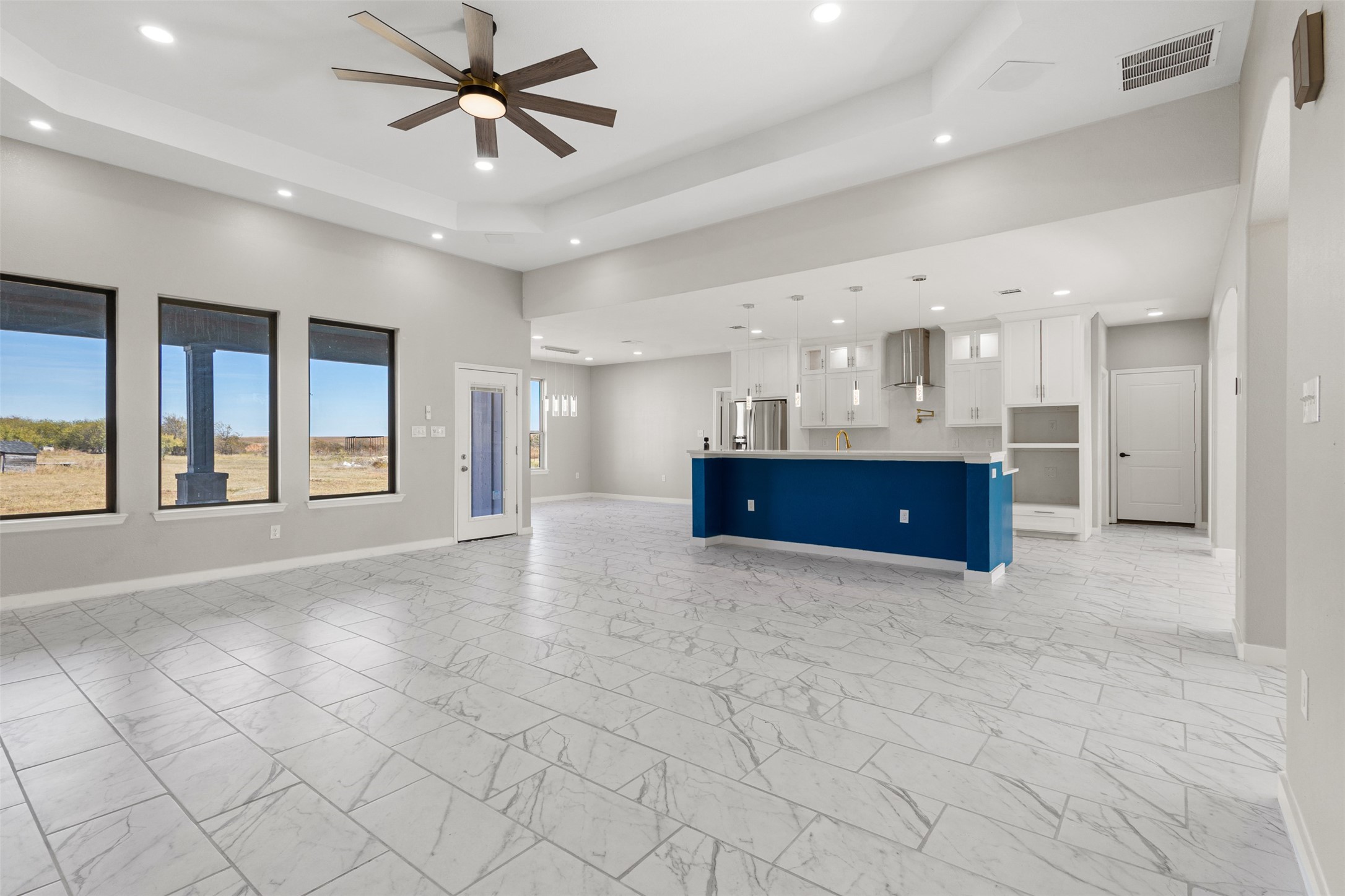 6916 Sky Road