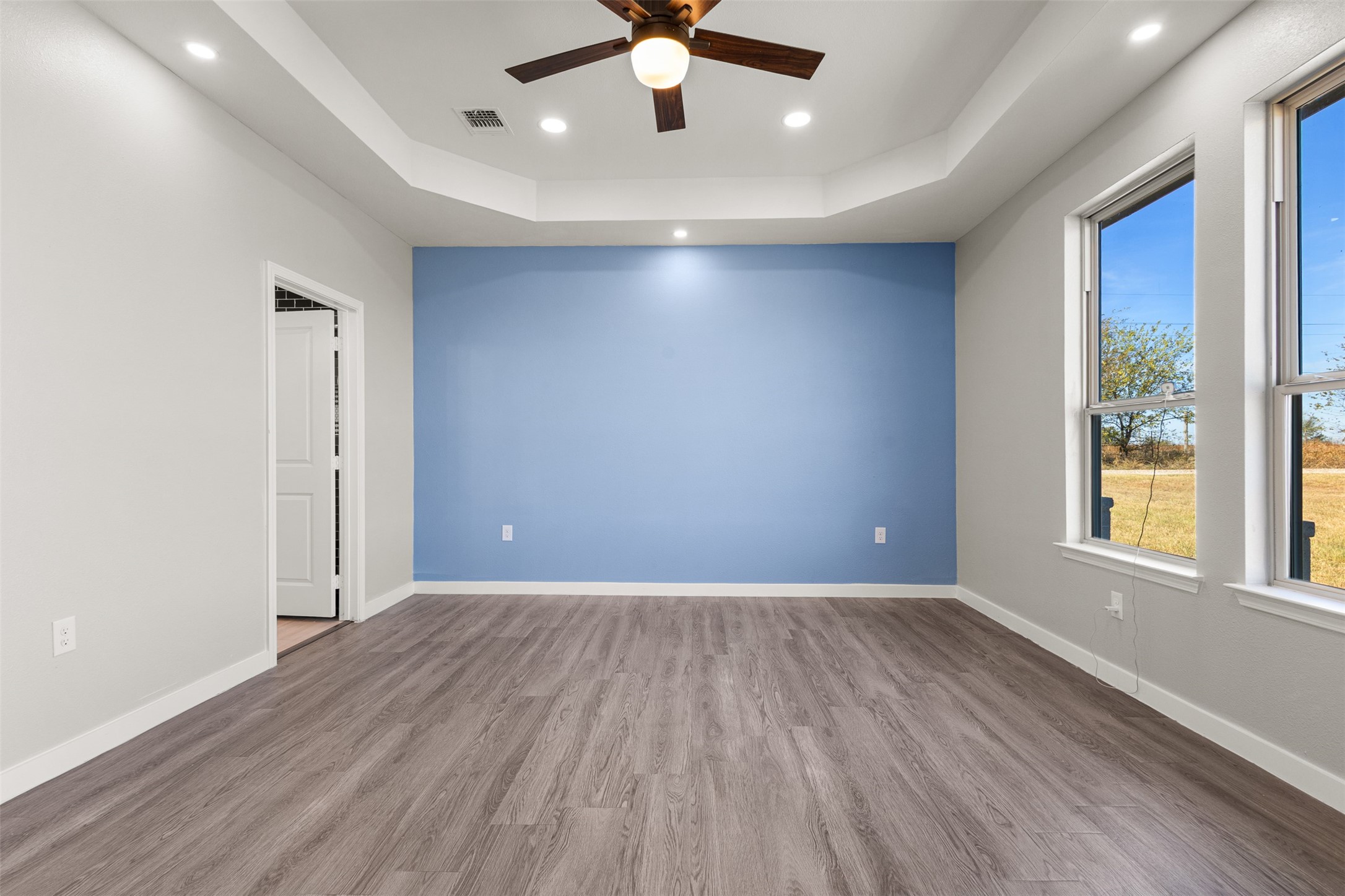 6916 Sky Road
