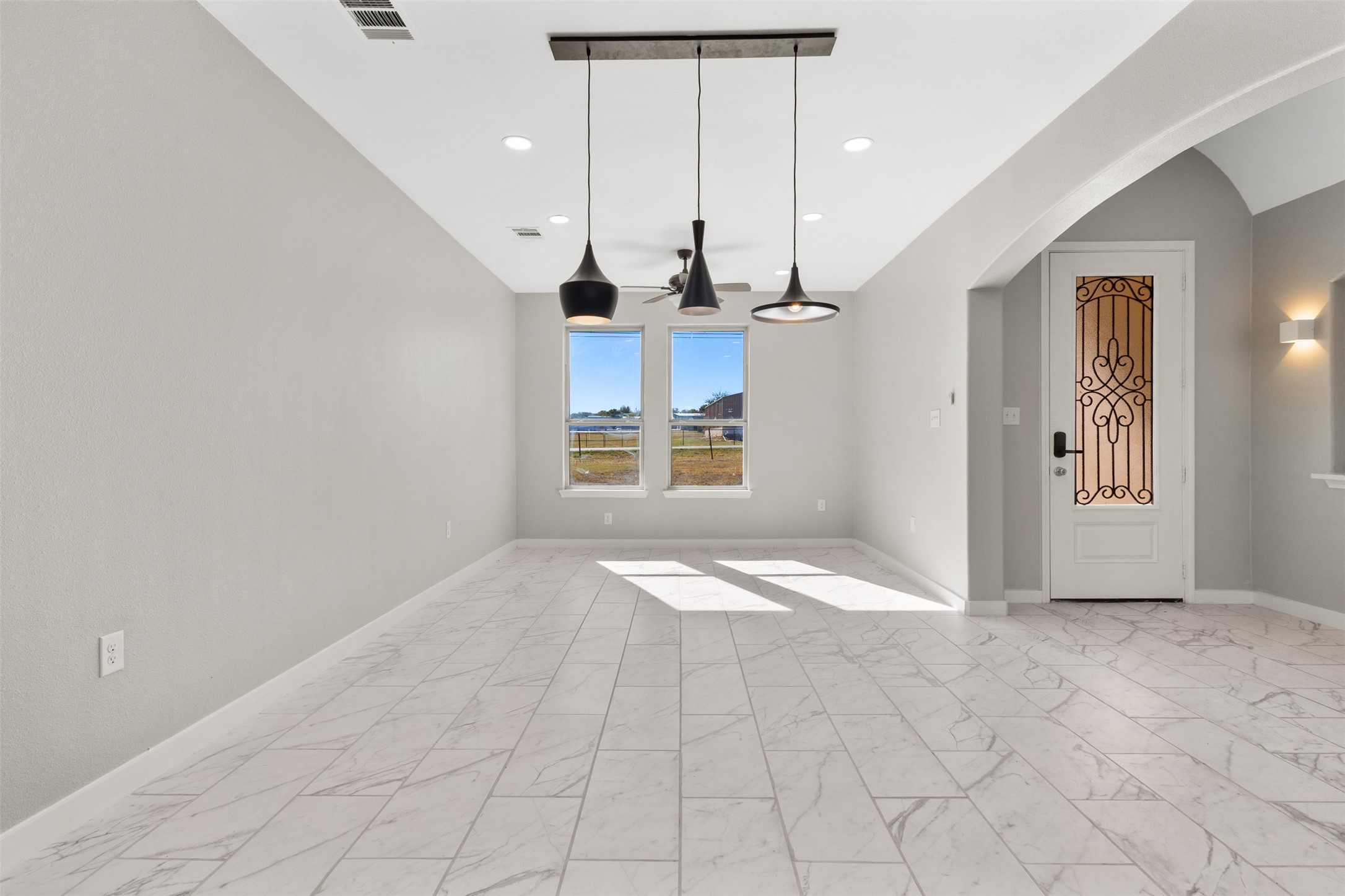 6916 Sky Road