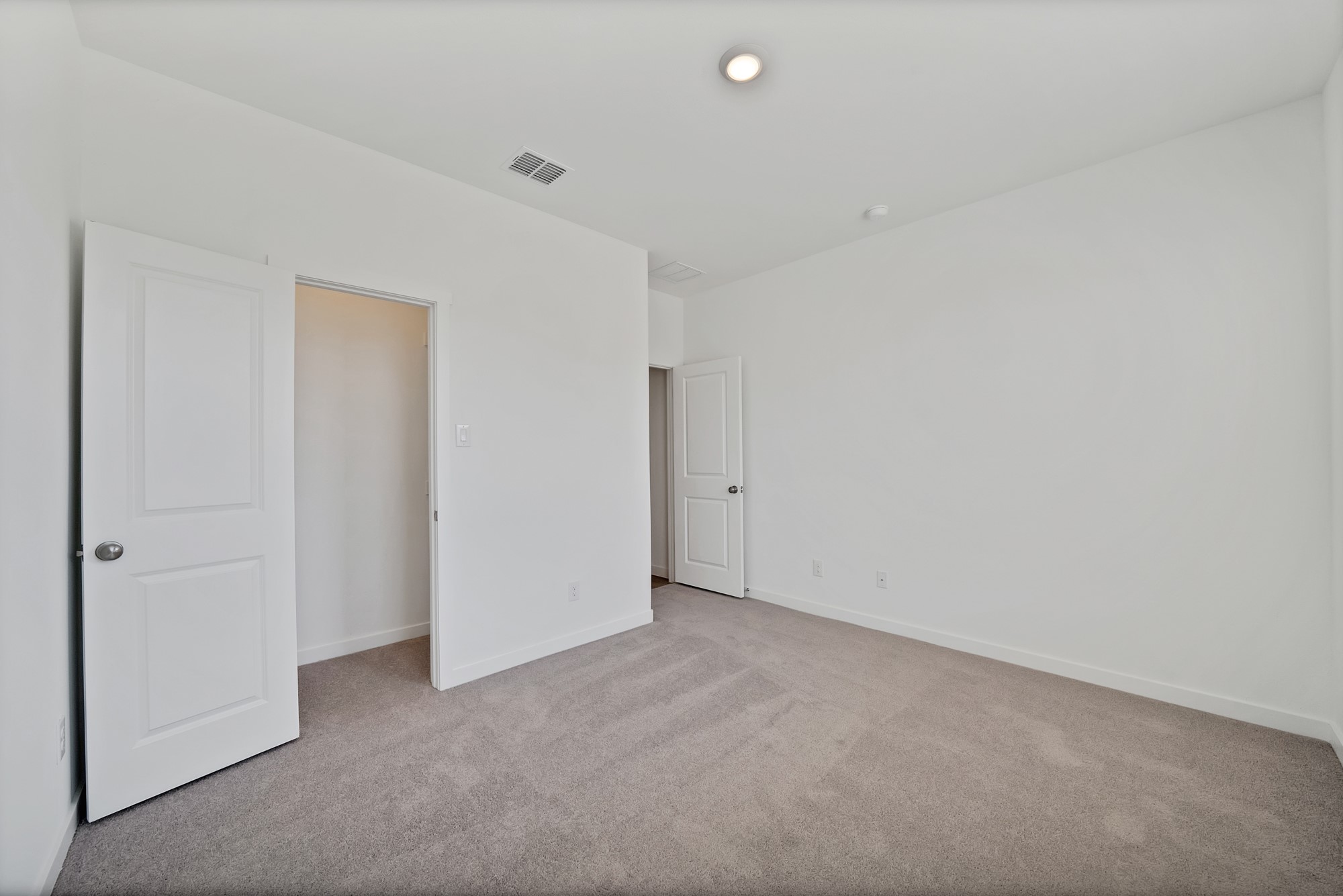 1505 Adams Drive