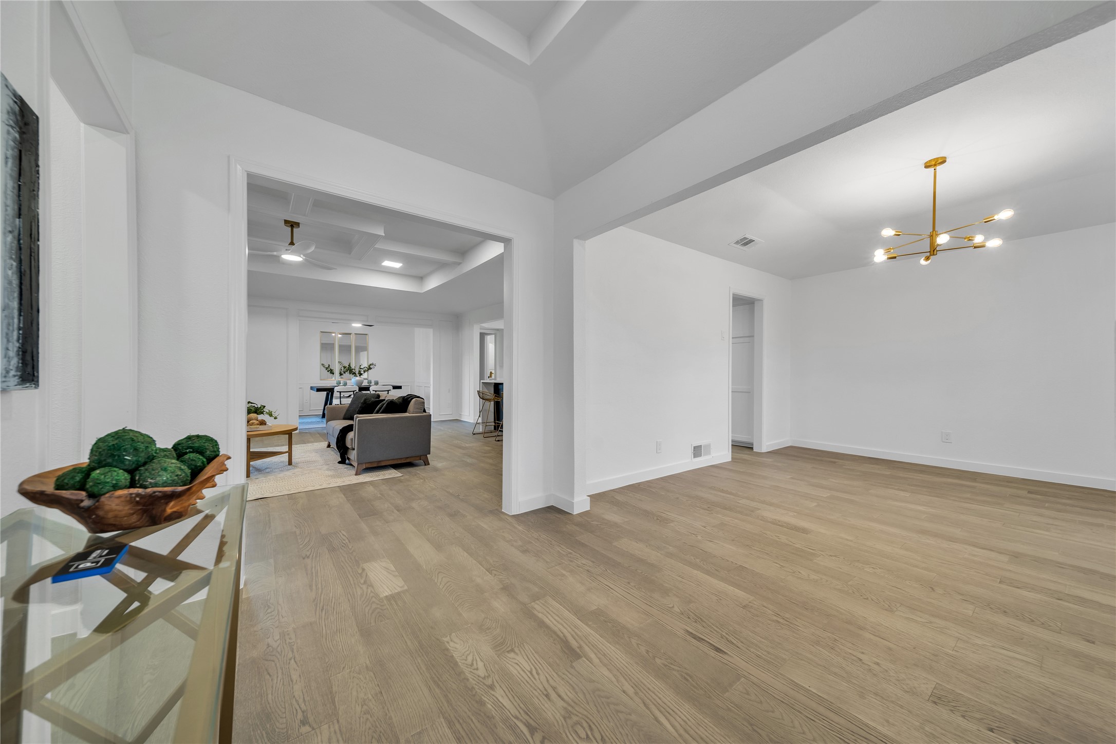 3217 Oak Hill Drive