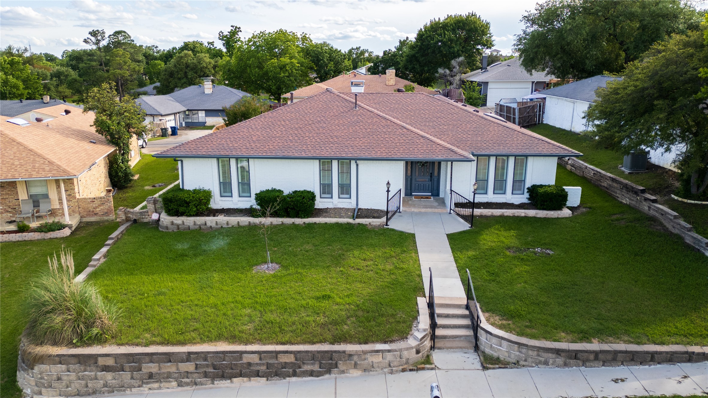 3217 Oak Hill Drive