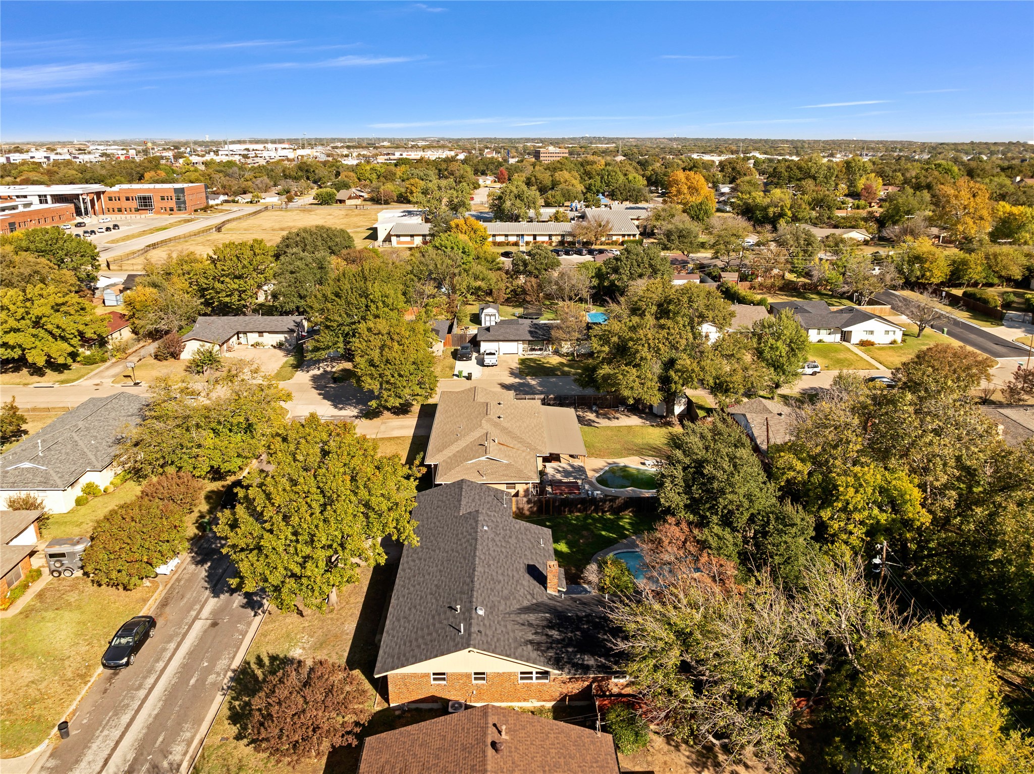4724 Mackey Drive