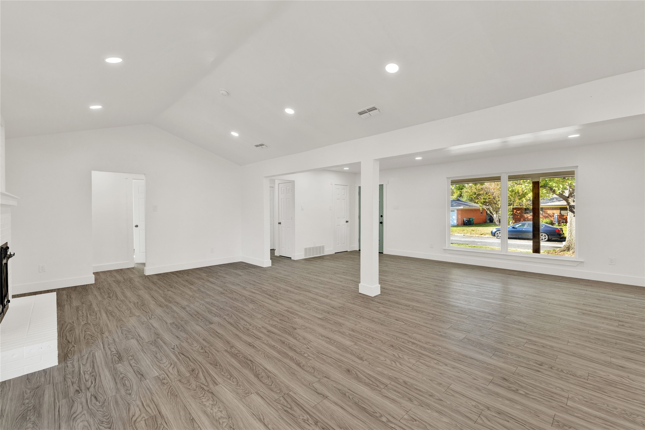 4724 Mackey Drive
