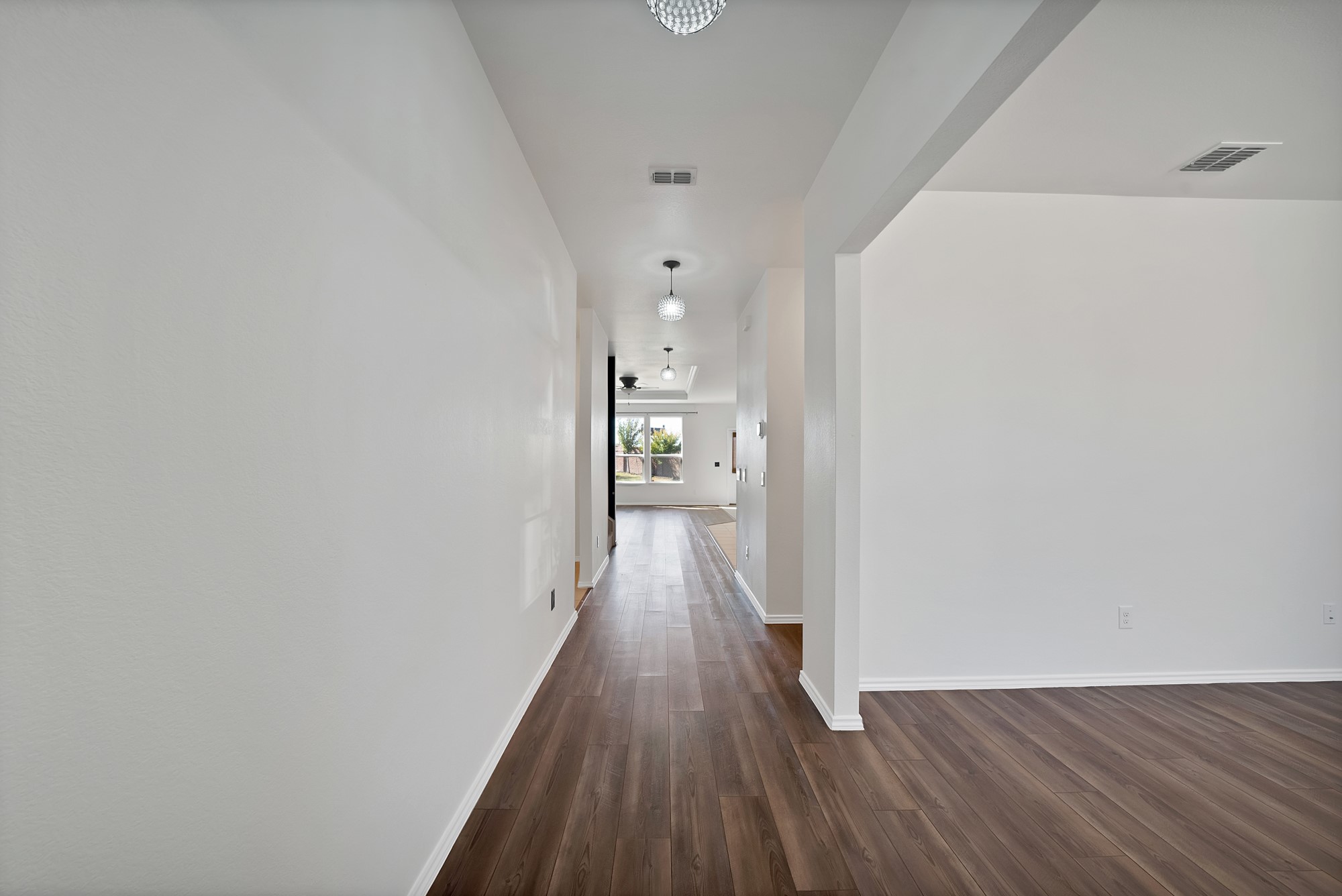 820 Lemongrass Court