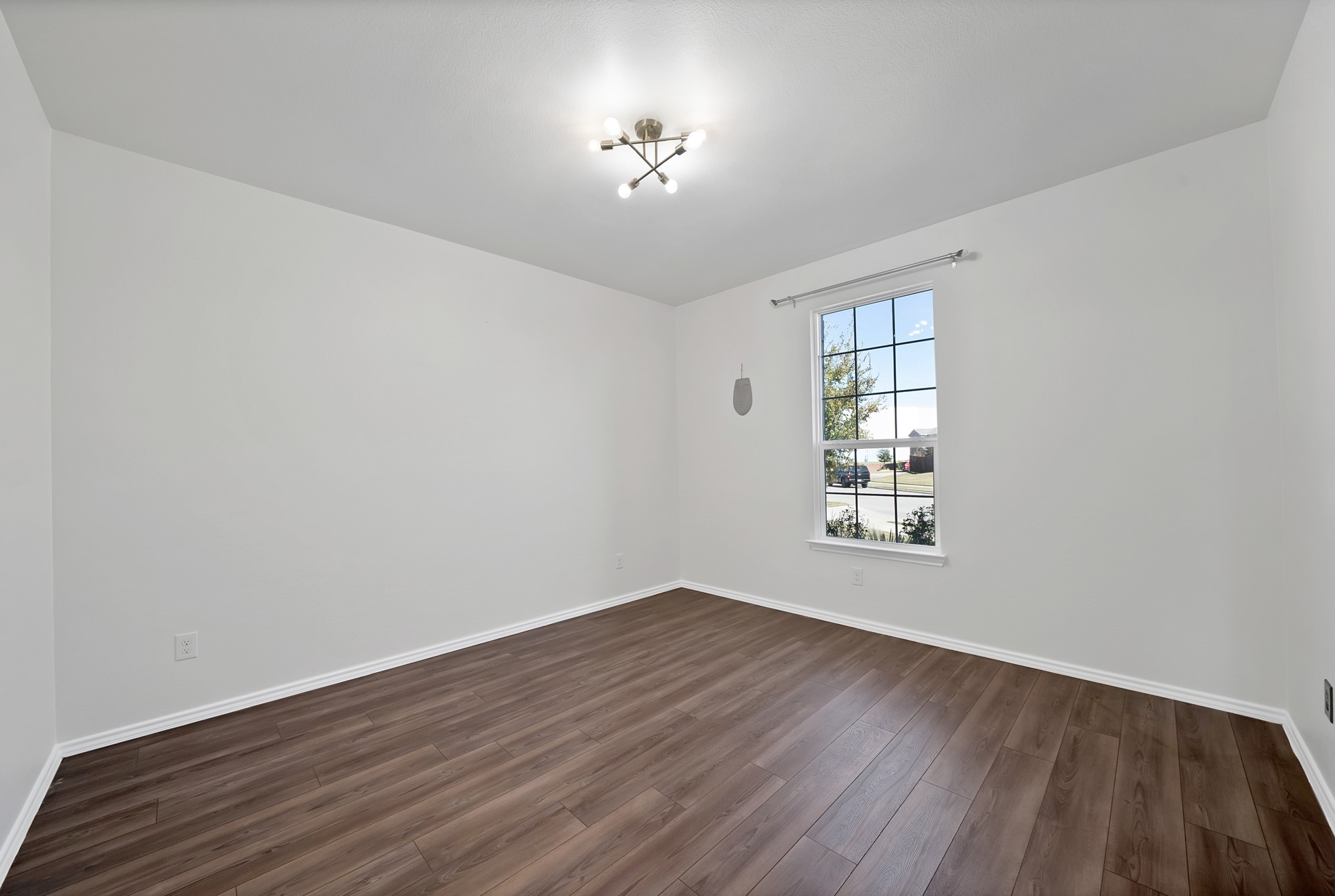 820 Lemongrass Court