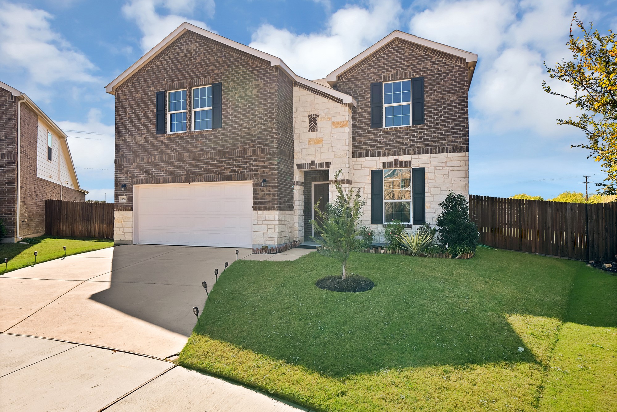 820 Lemongrass Court