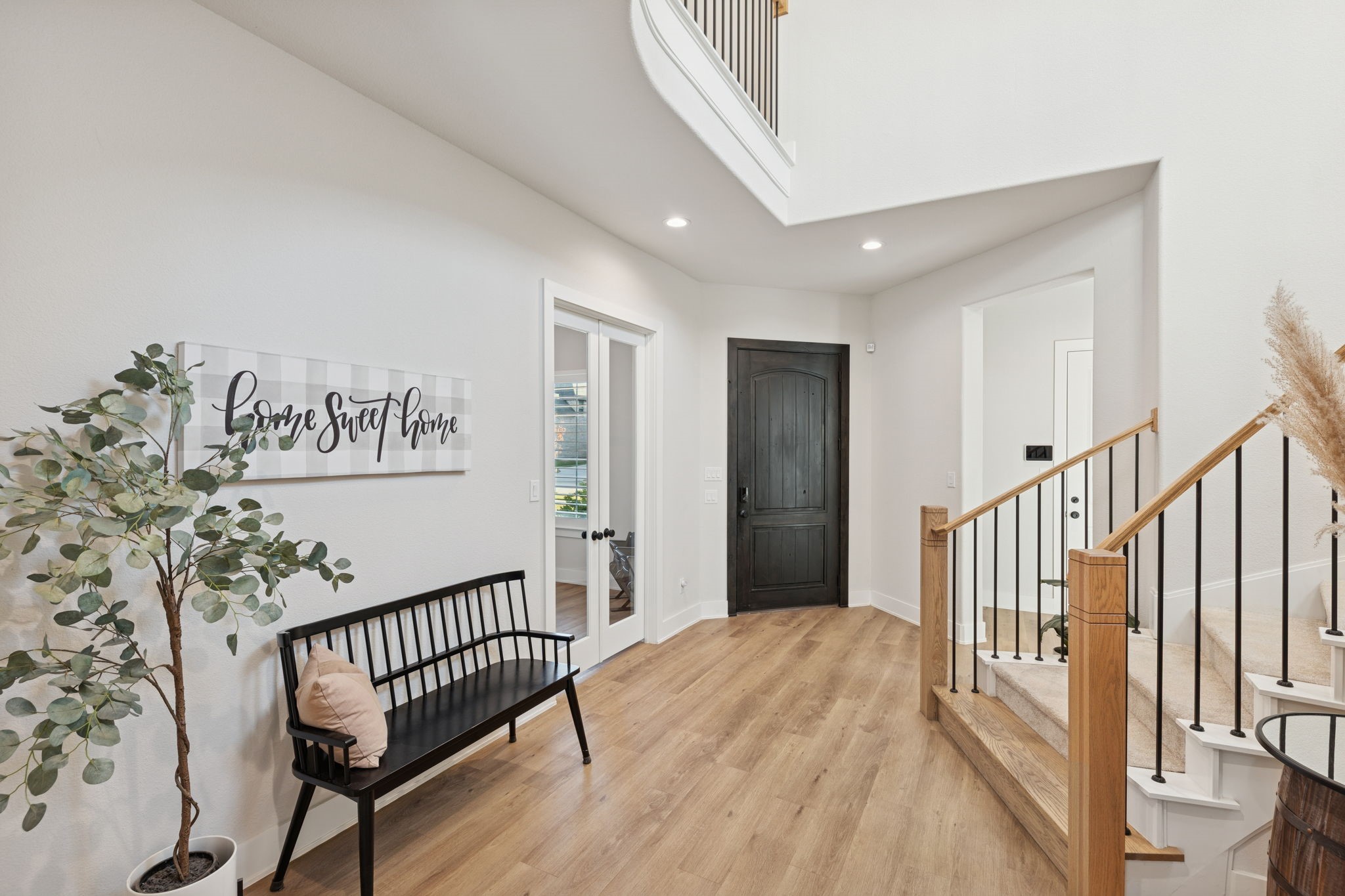 3860 Porter Lane