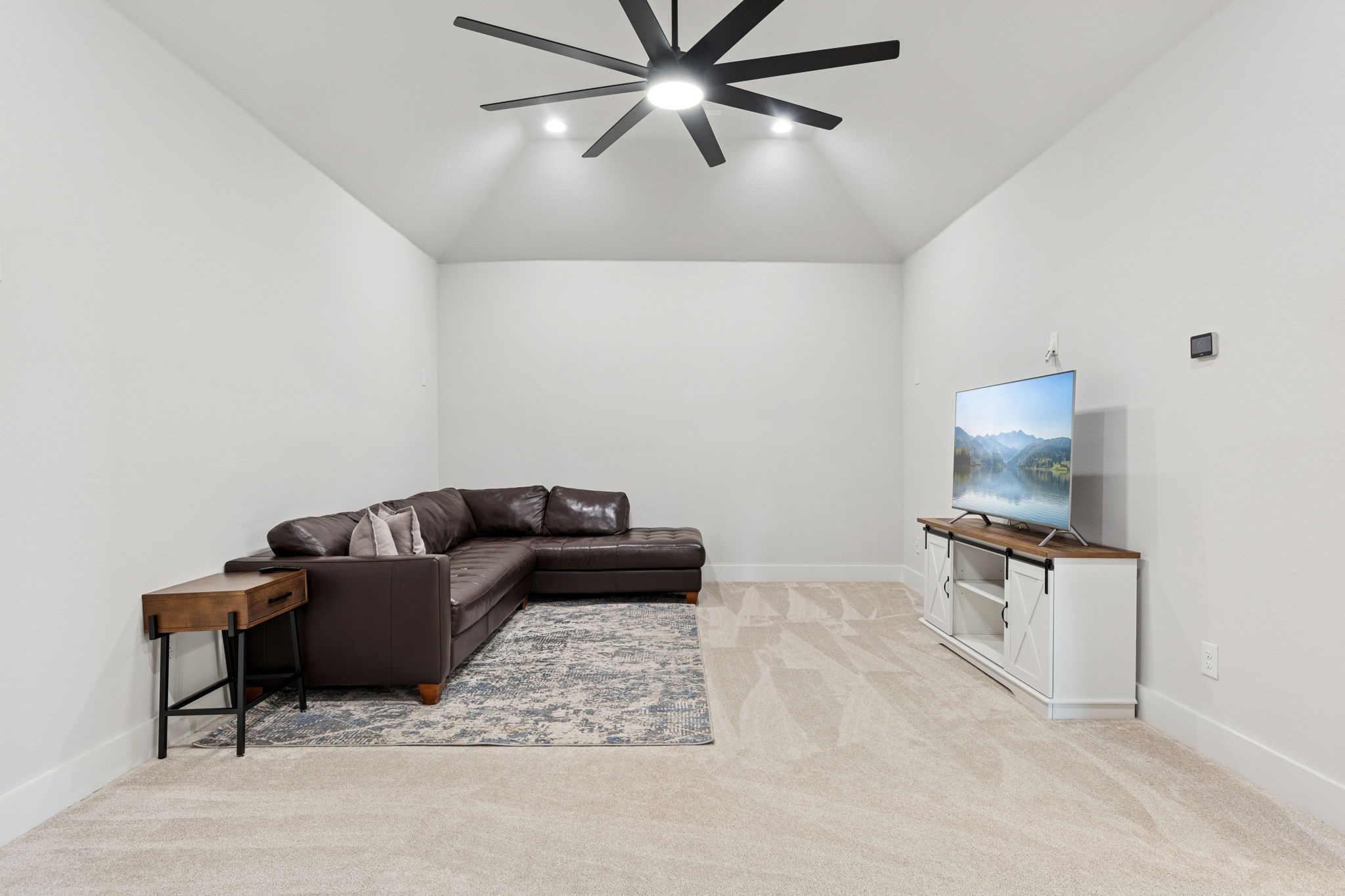 3860 Porter Lane