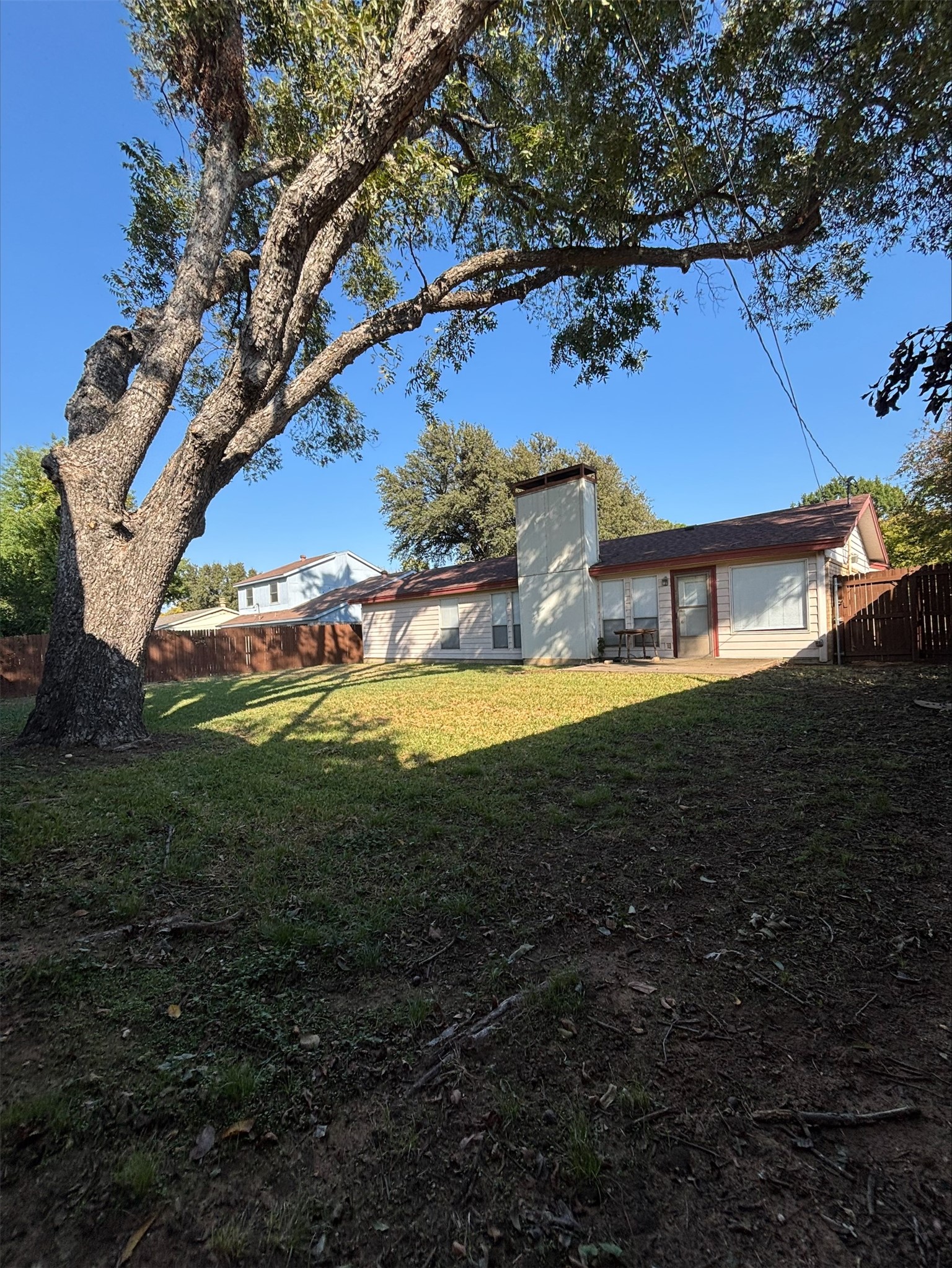 702 Matthews Court