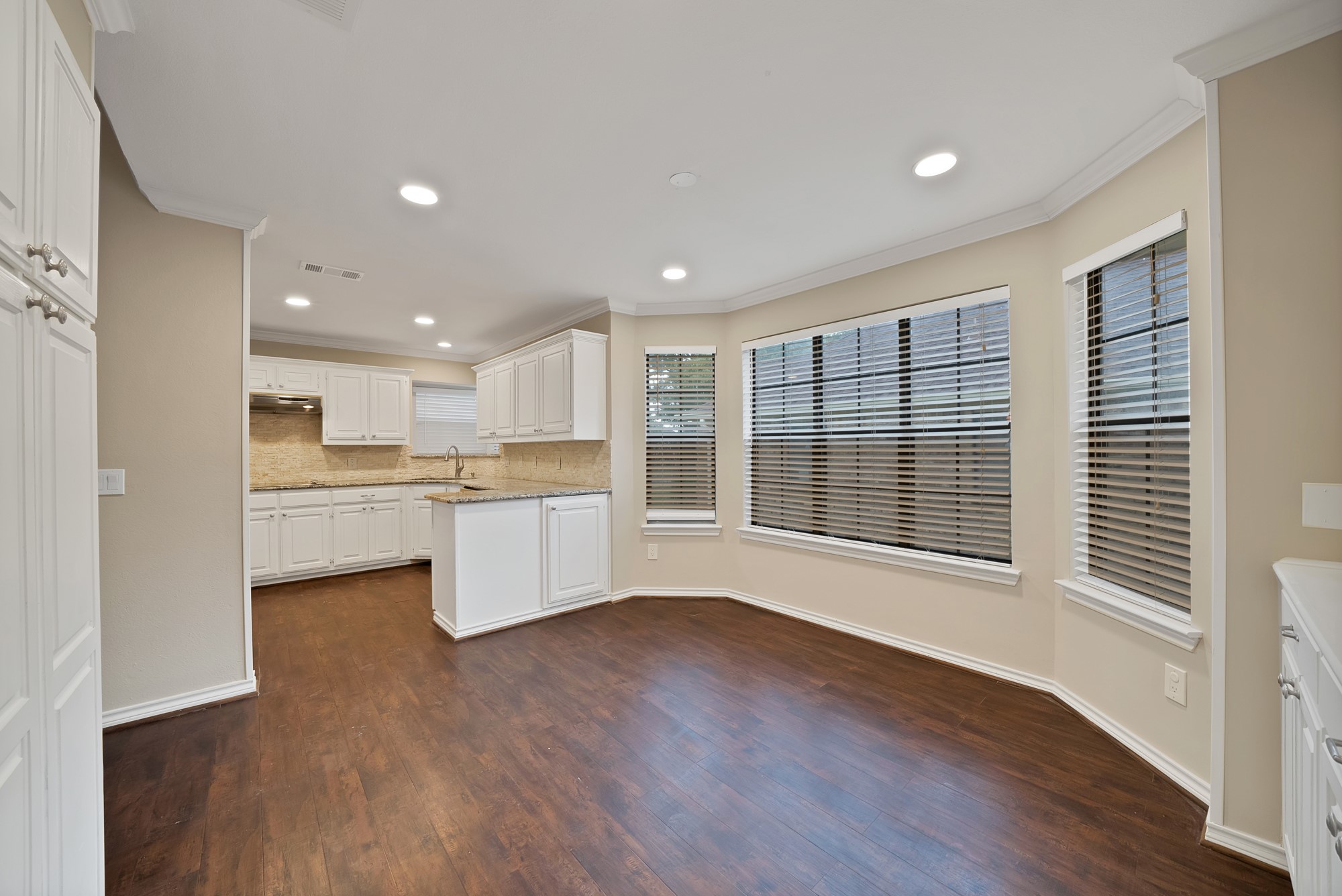 3412 Nova Trail