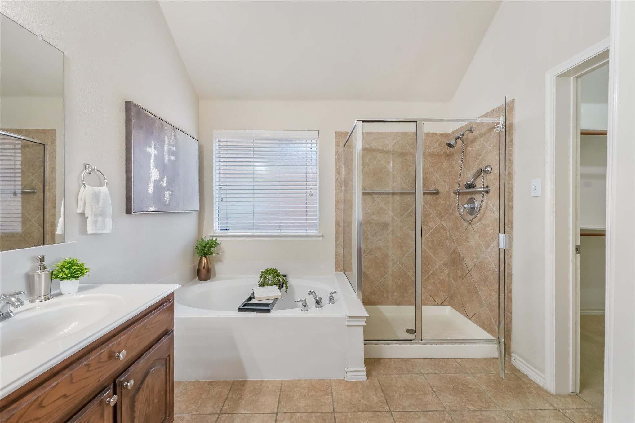 12811 Greenhaven Drive