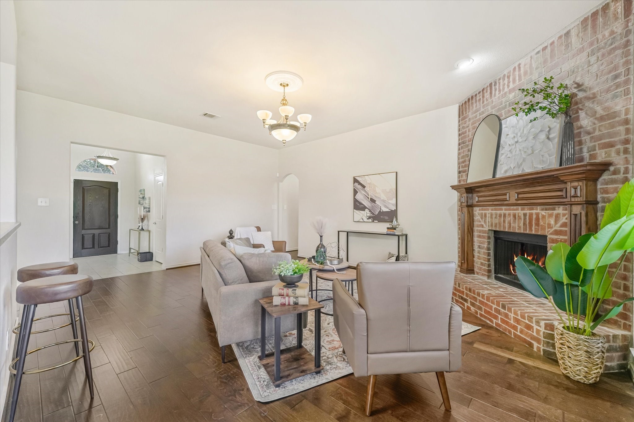 12811 Greenhaven Drive