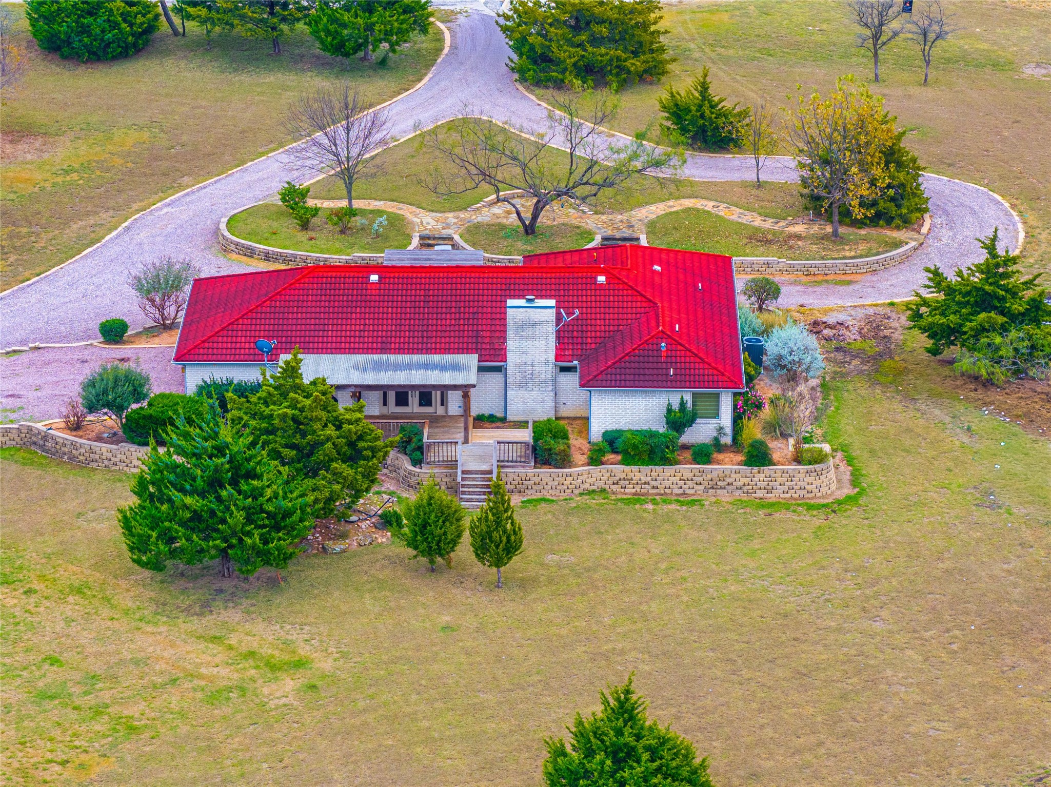 143 Mach Road