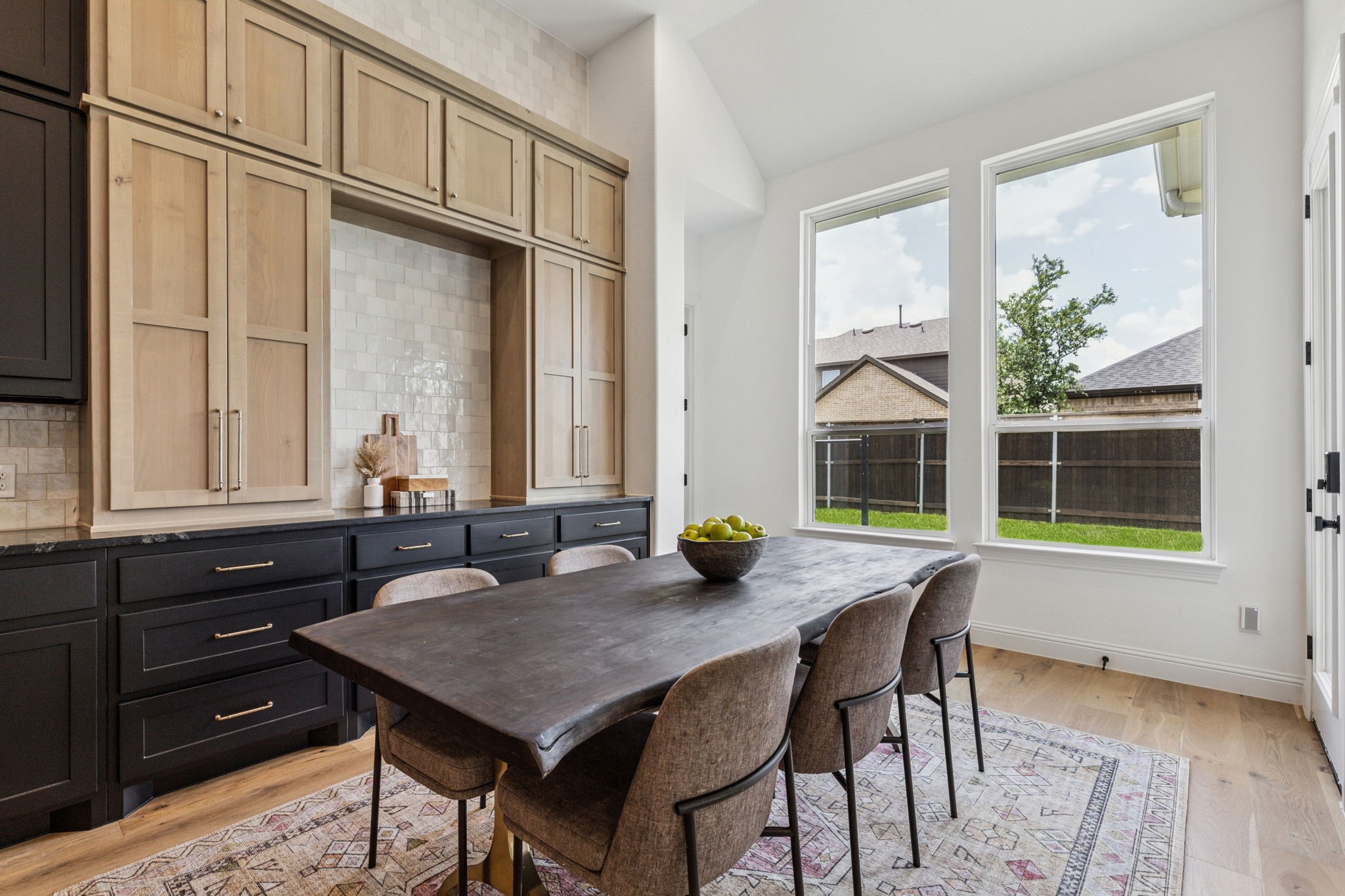 2424 Juniper Lane