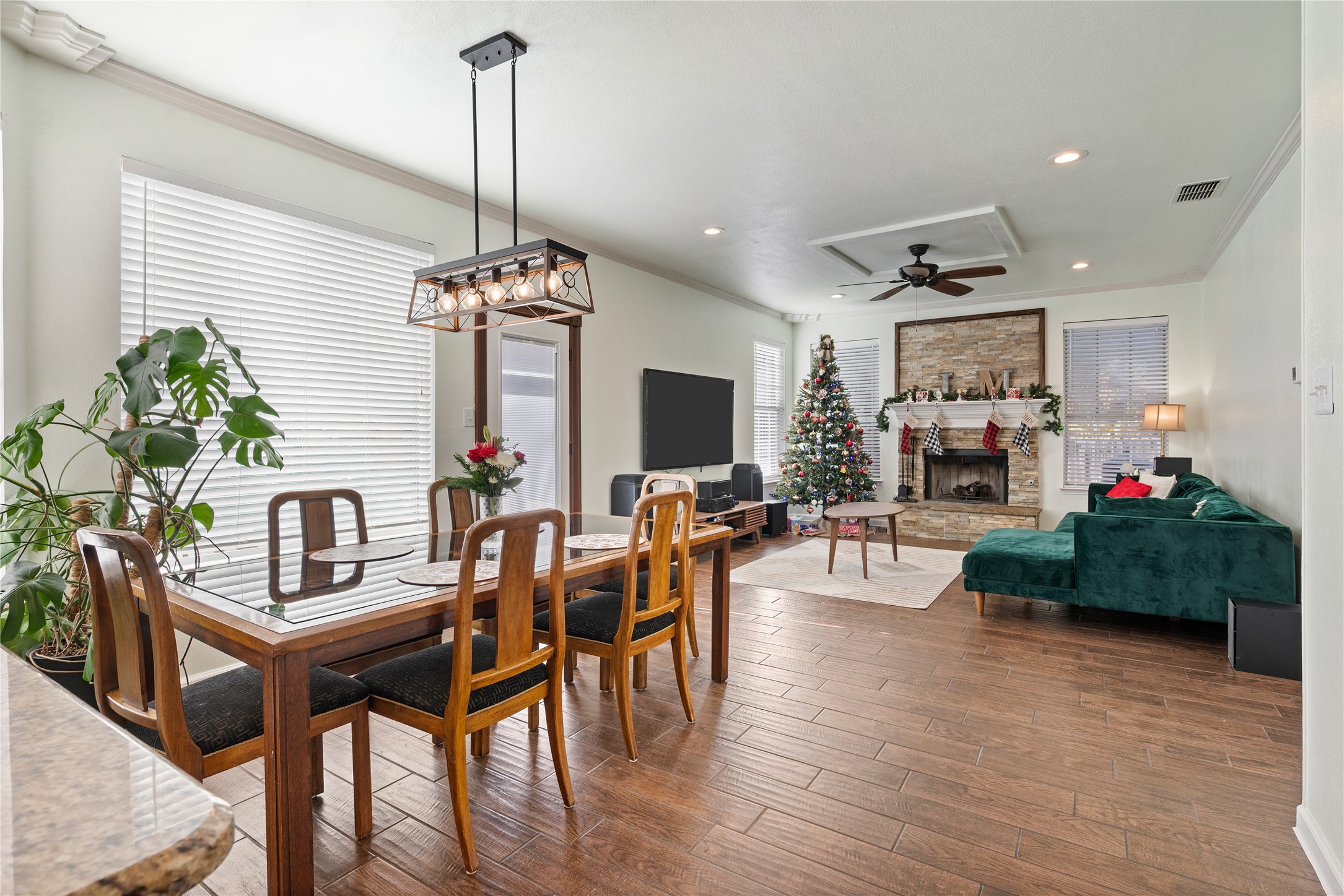 3904 Berrybush Lane