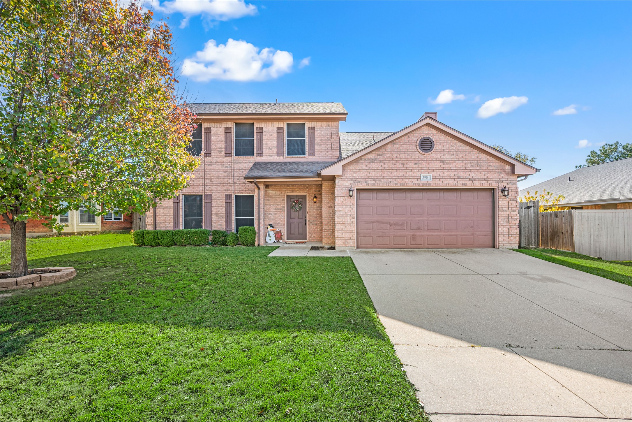 3904 Berrybush Lane