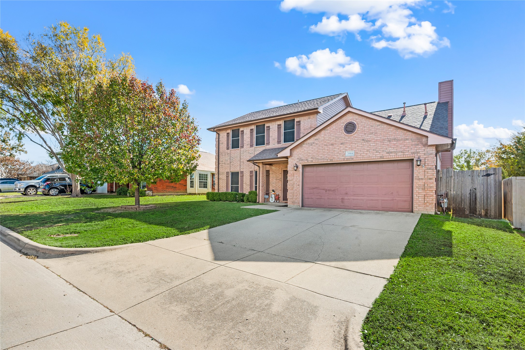 3904 Berrybush Lane