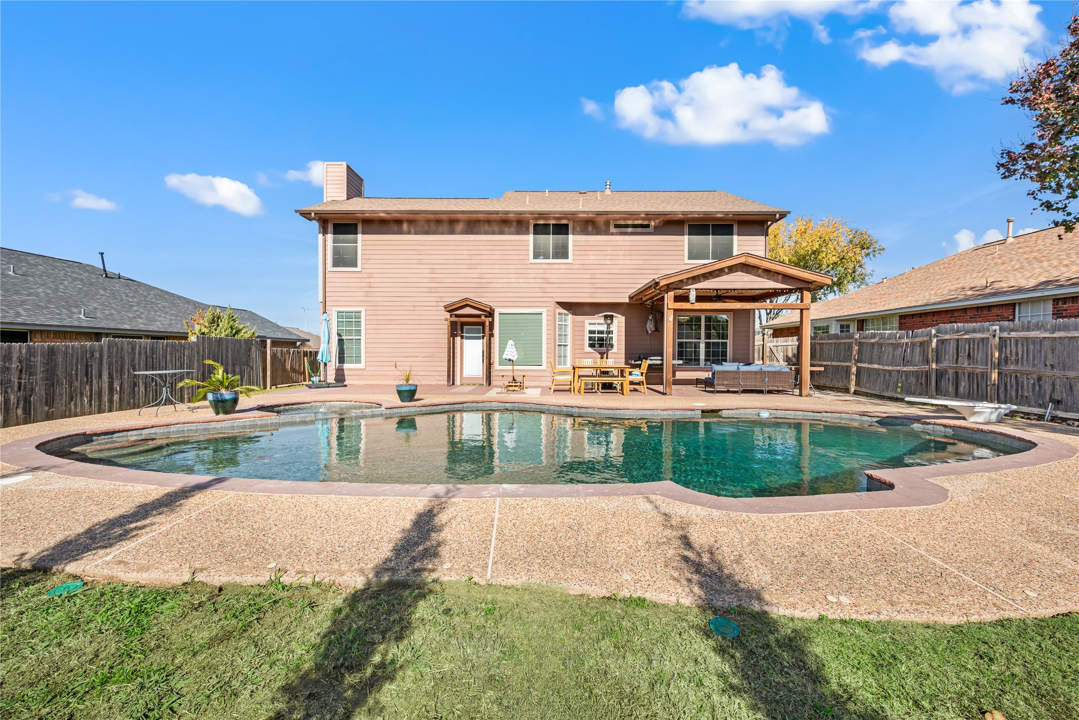 3904 Berrybush Lane
