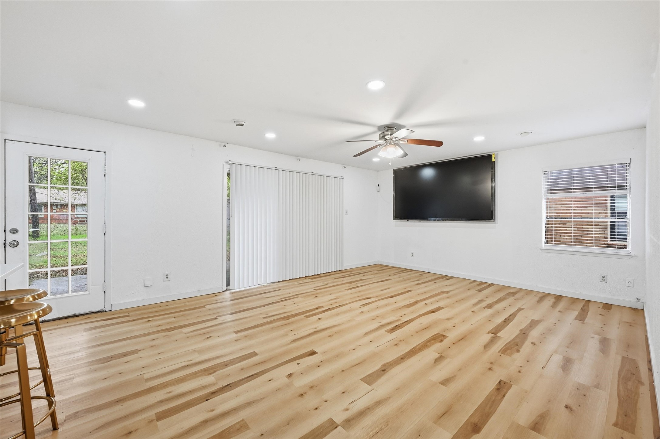 1702 Emerald Street