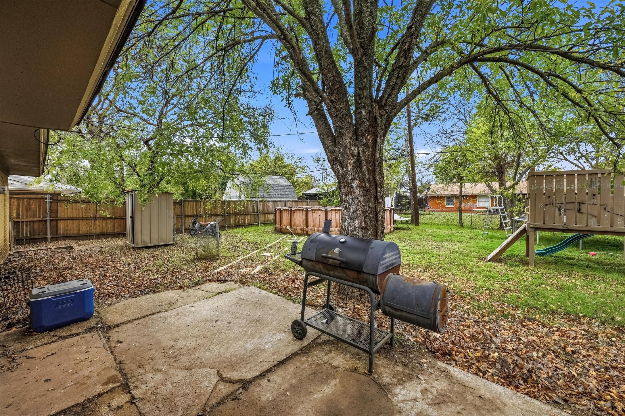 1702 Emerald Street