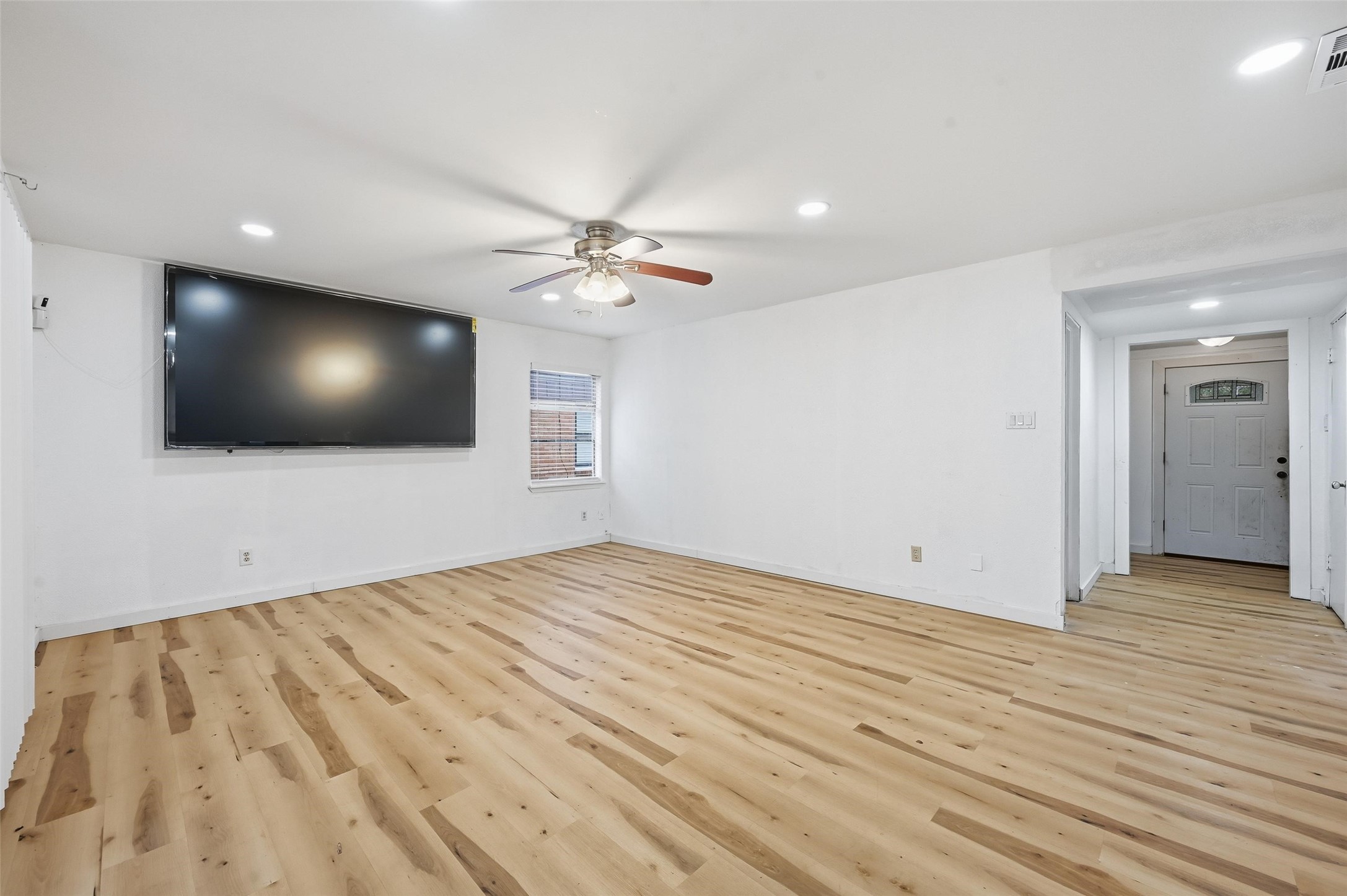 1702 Emerald Street