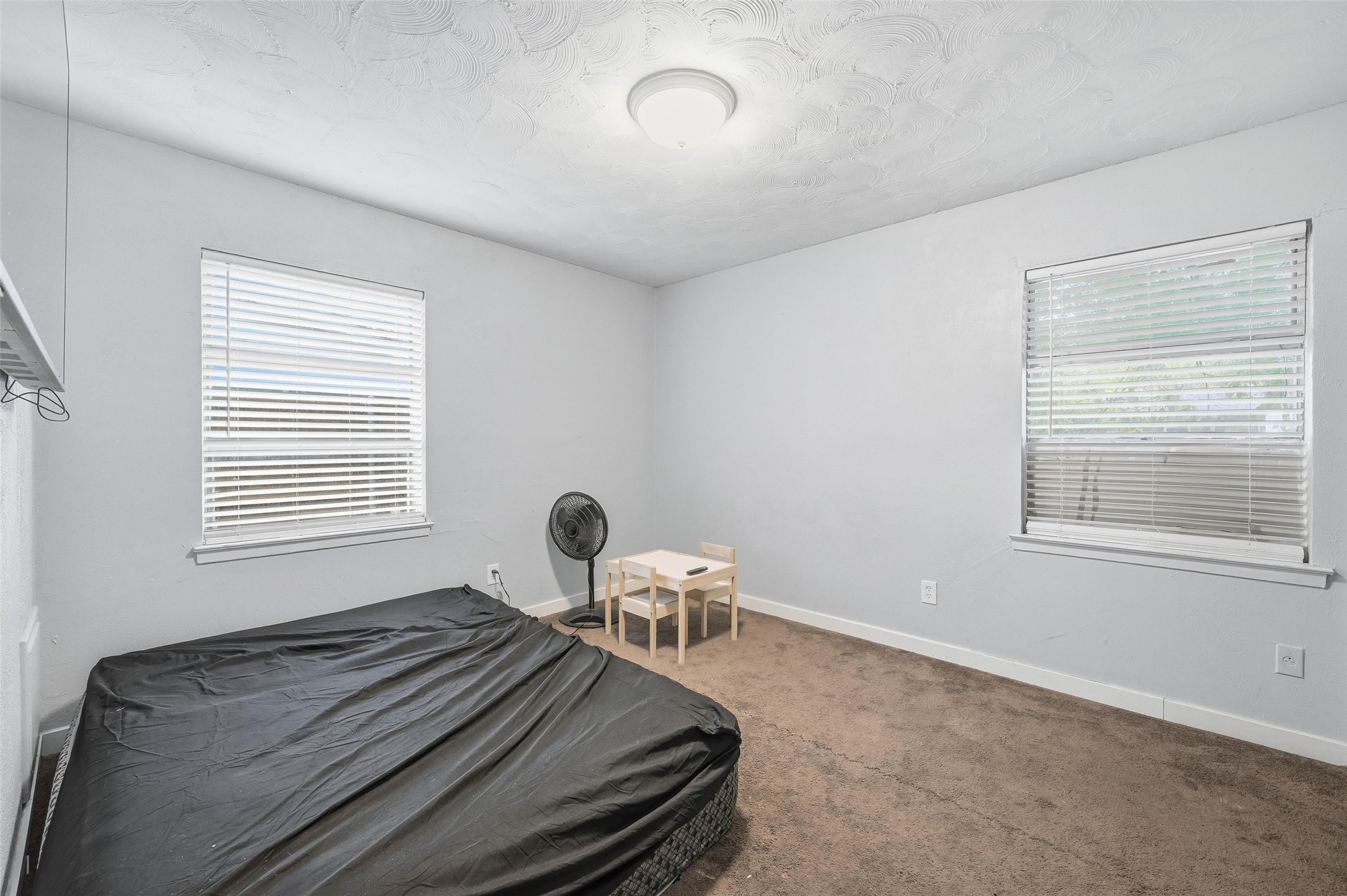1702 Emerald Street