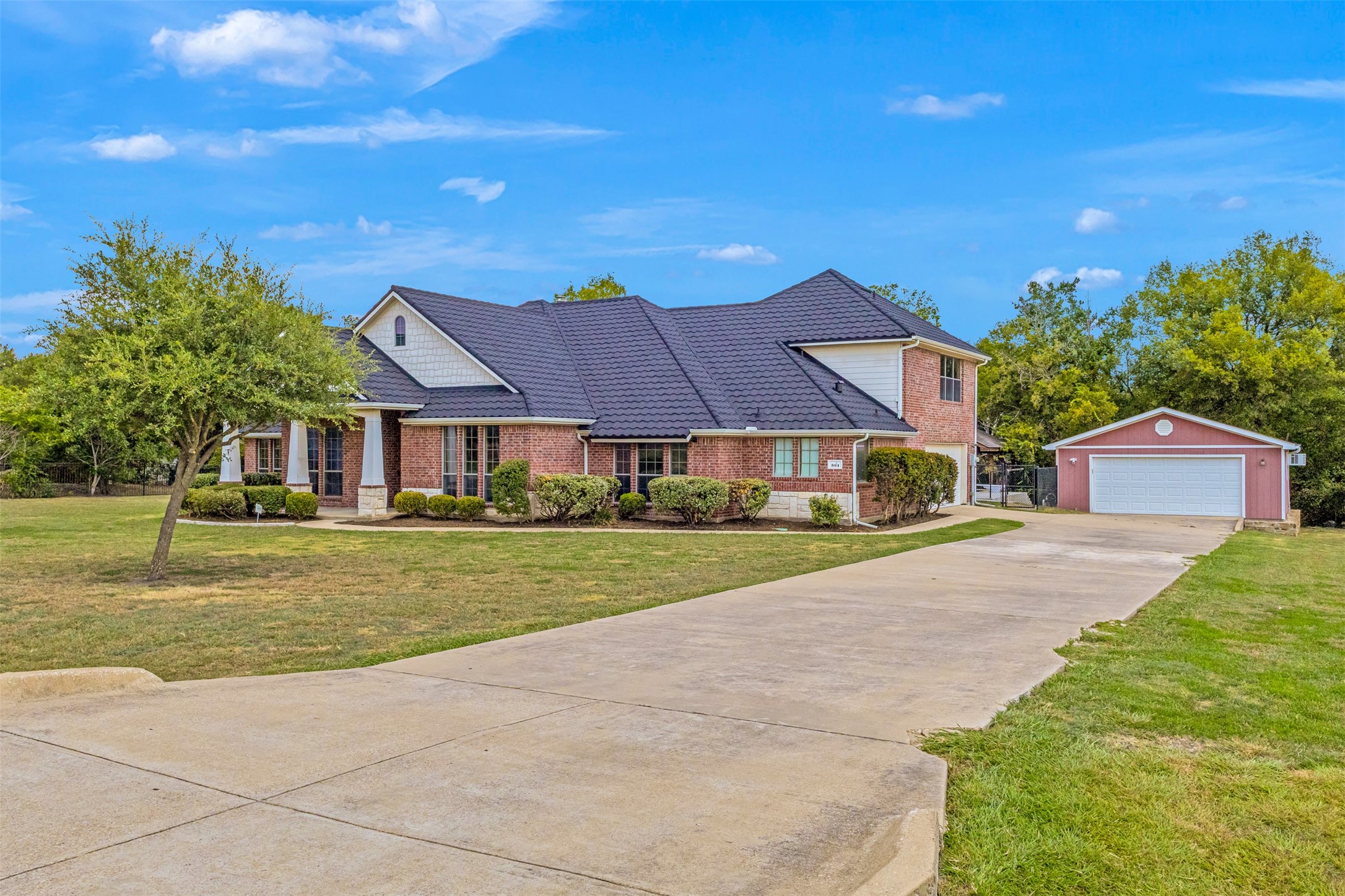 301 Reagan Court