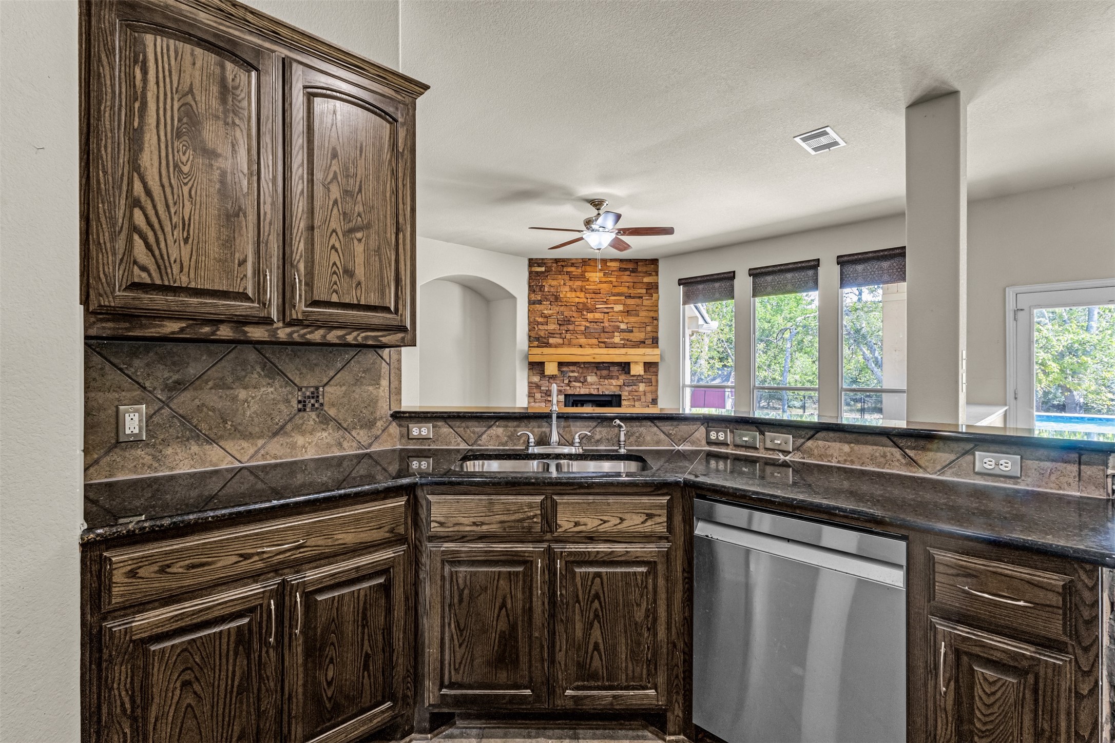 301 Reagan Court