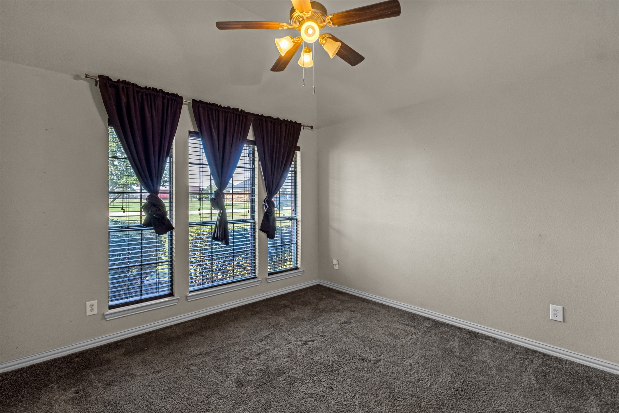 301 Reagan Court