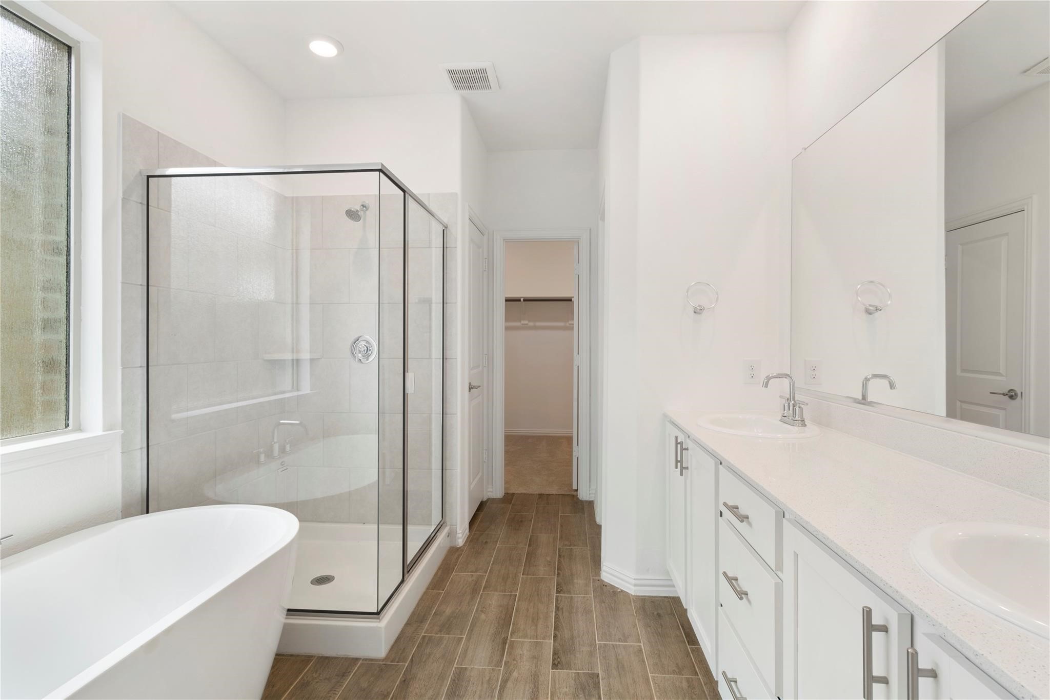 1808 Roadrunner Drive