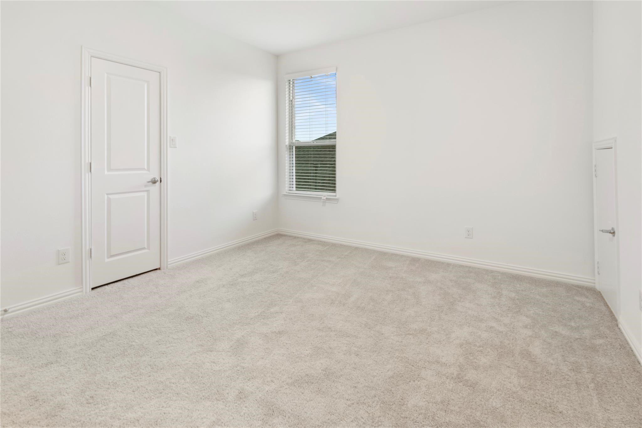 1808 Roadrunner Drive