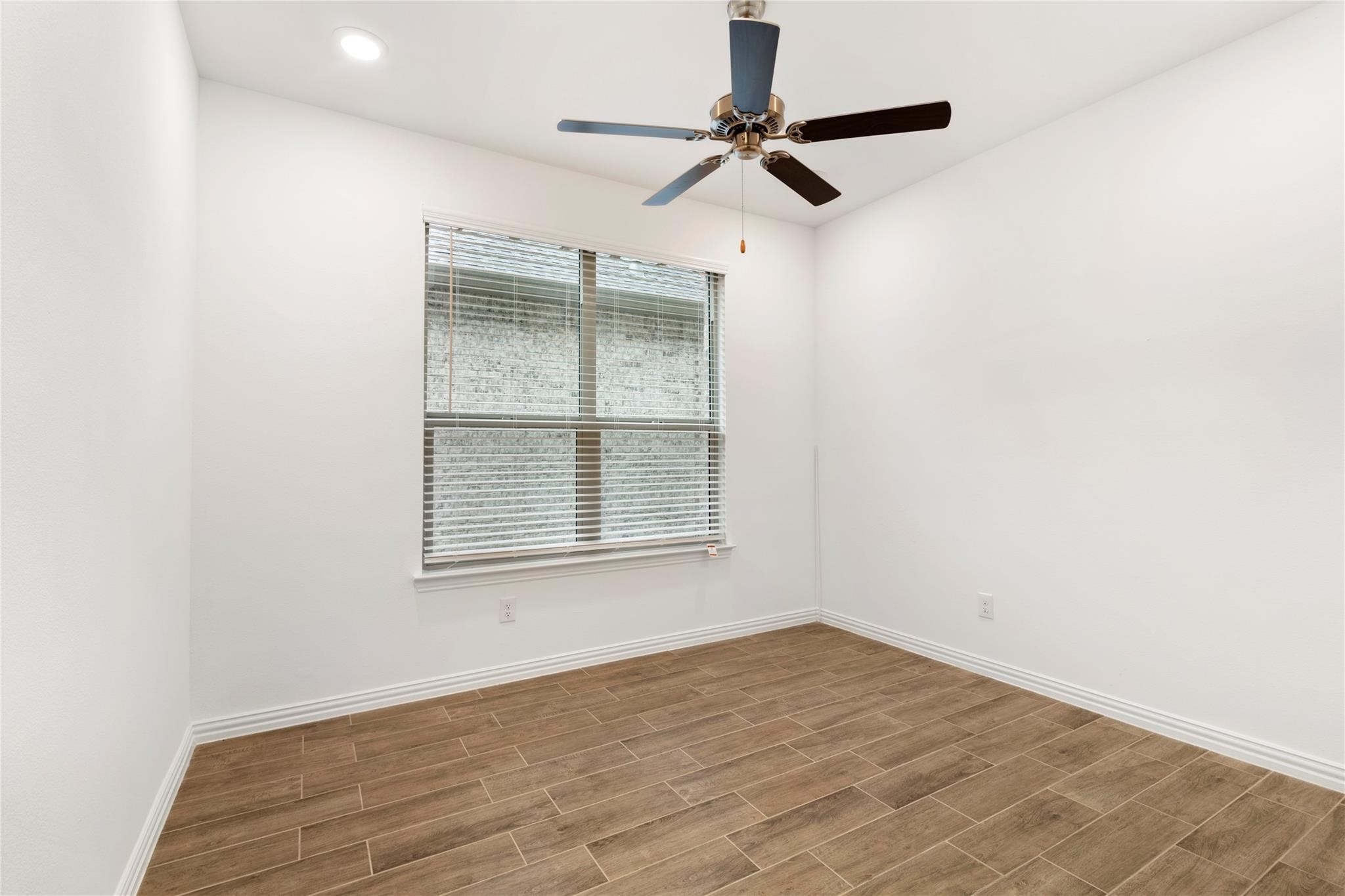 1808 Roadrunner Drive